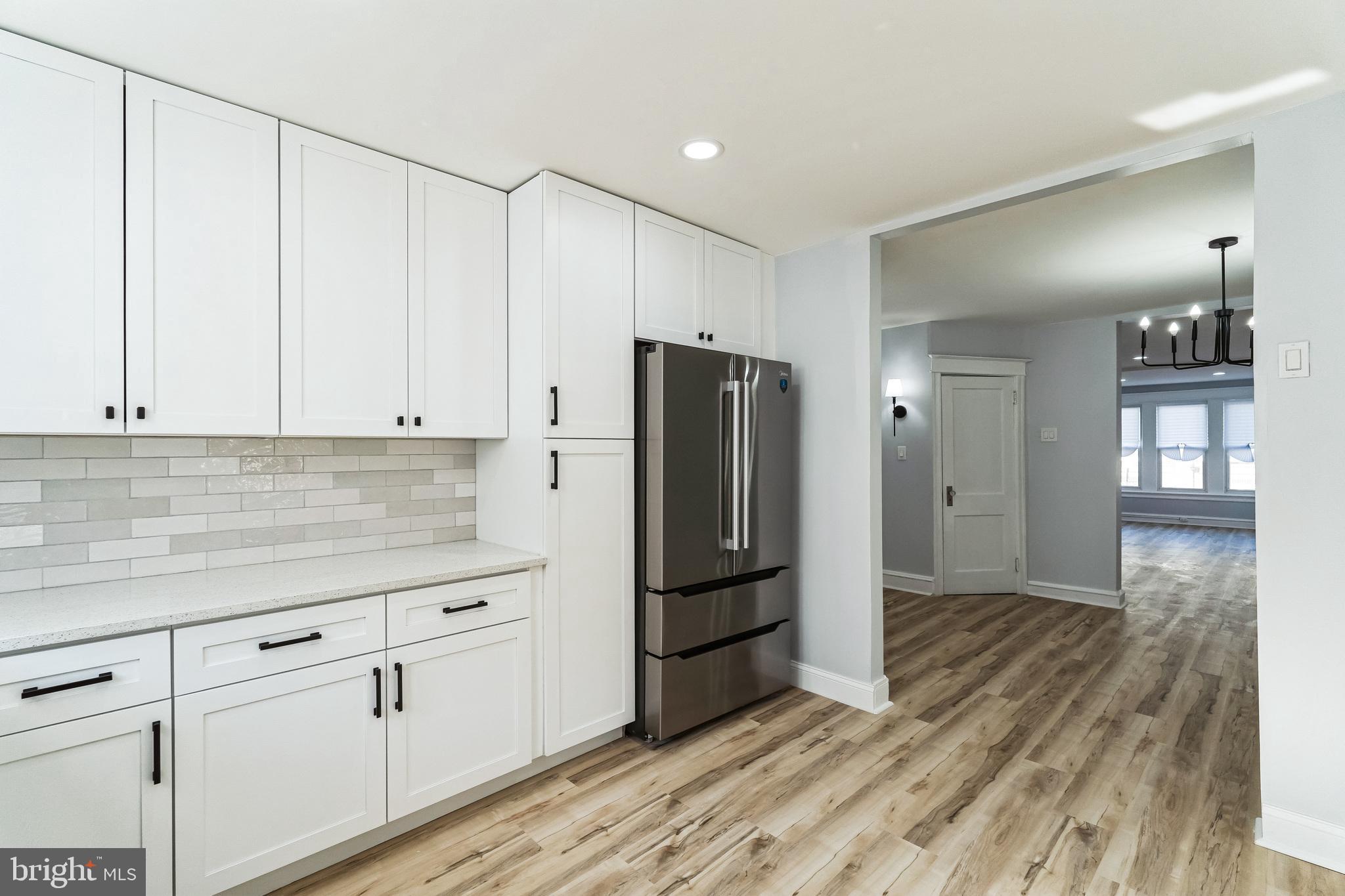 MAYFAIR - Residential Lease