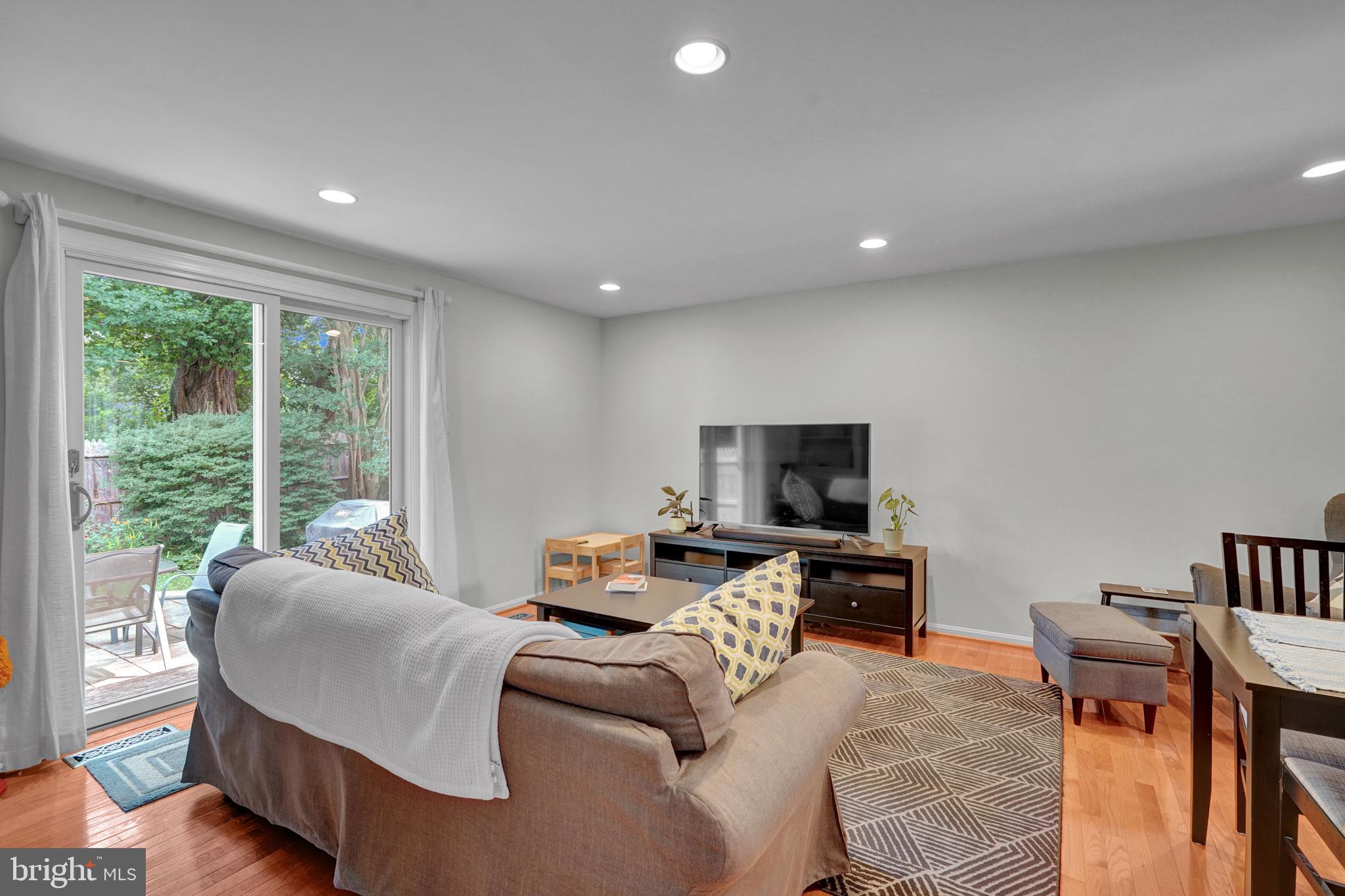 MISTY WOODS - Residential