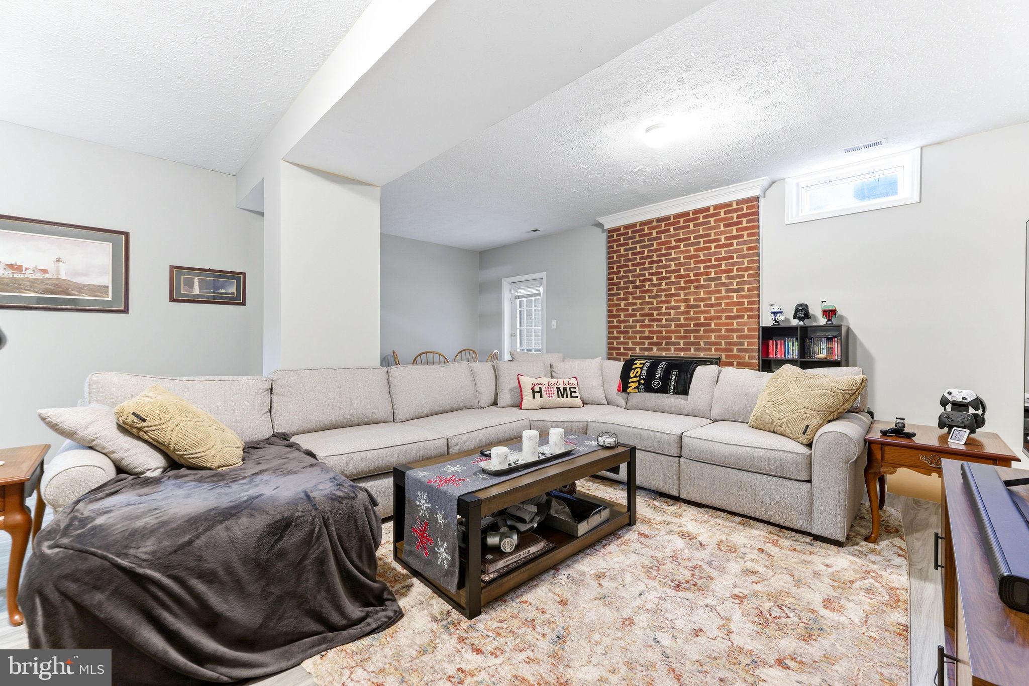 VILLAGE OF HARPERS CHOICE - Residential