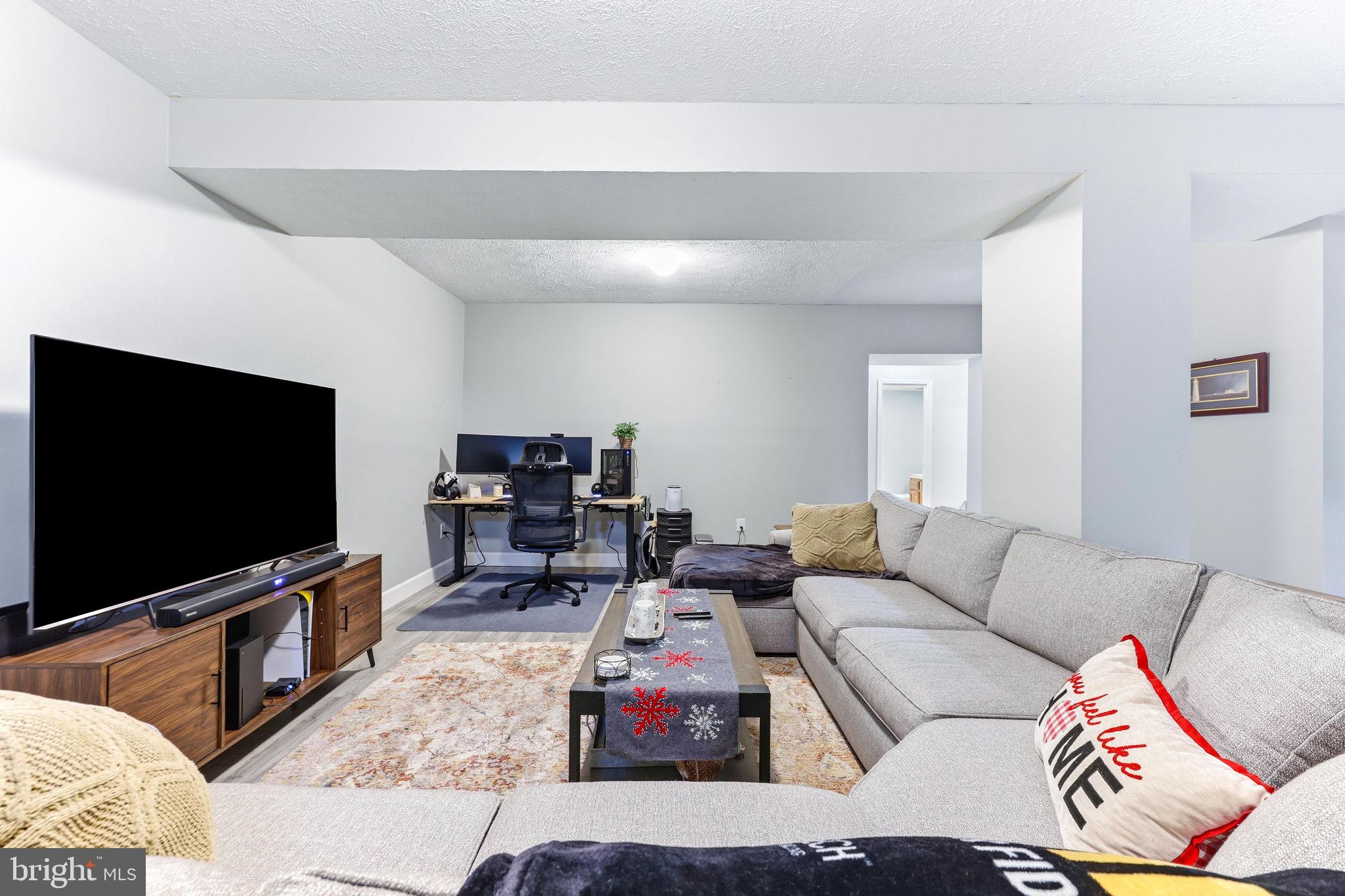 VILLAGE OF HARPERS CHOICE - Residential