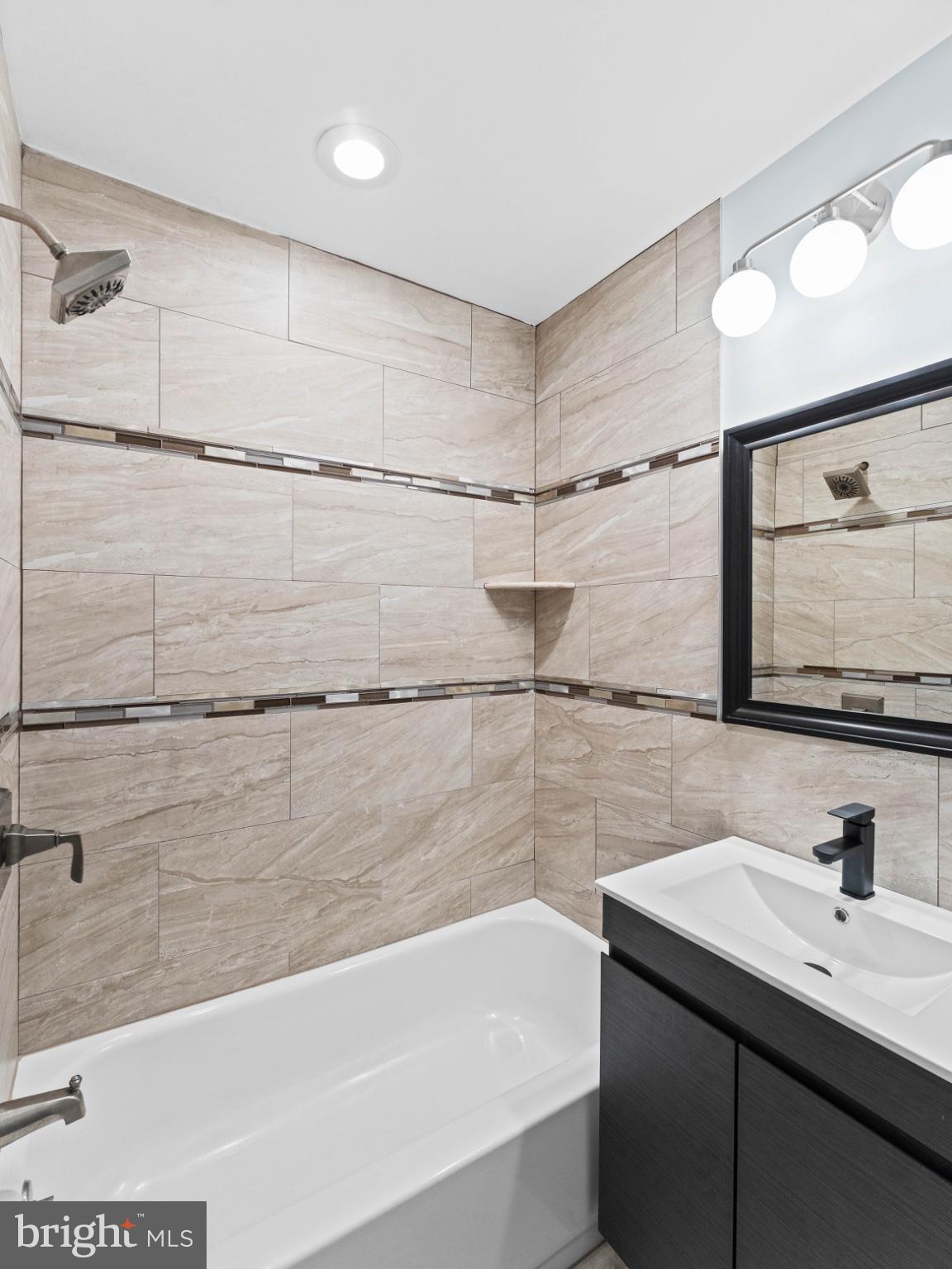 OLNEY - Residential
