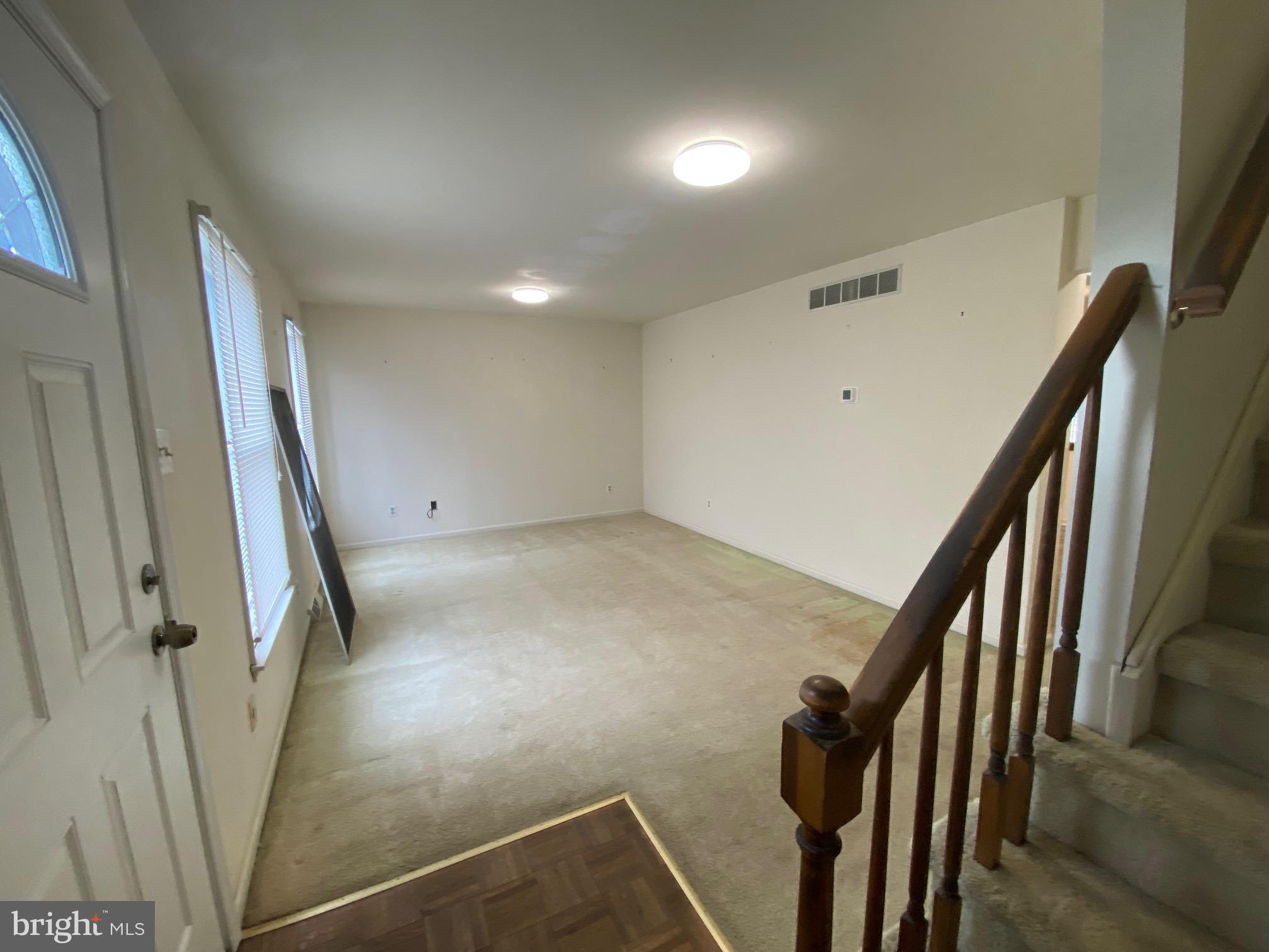 LEXINGTON FARMS - Residential