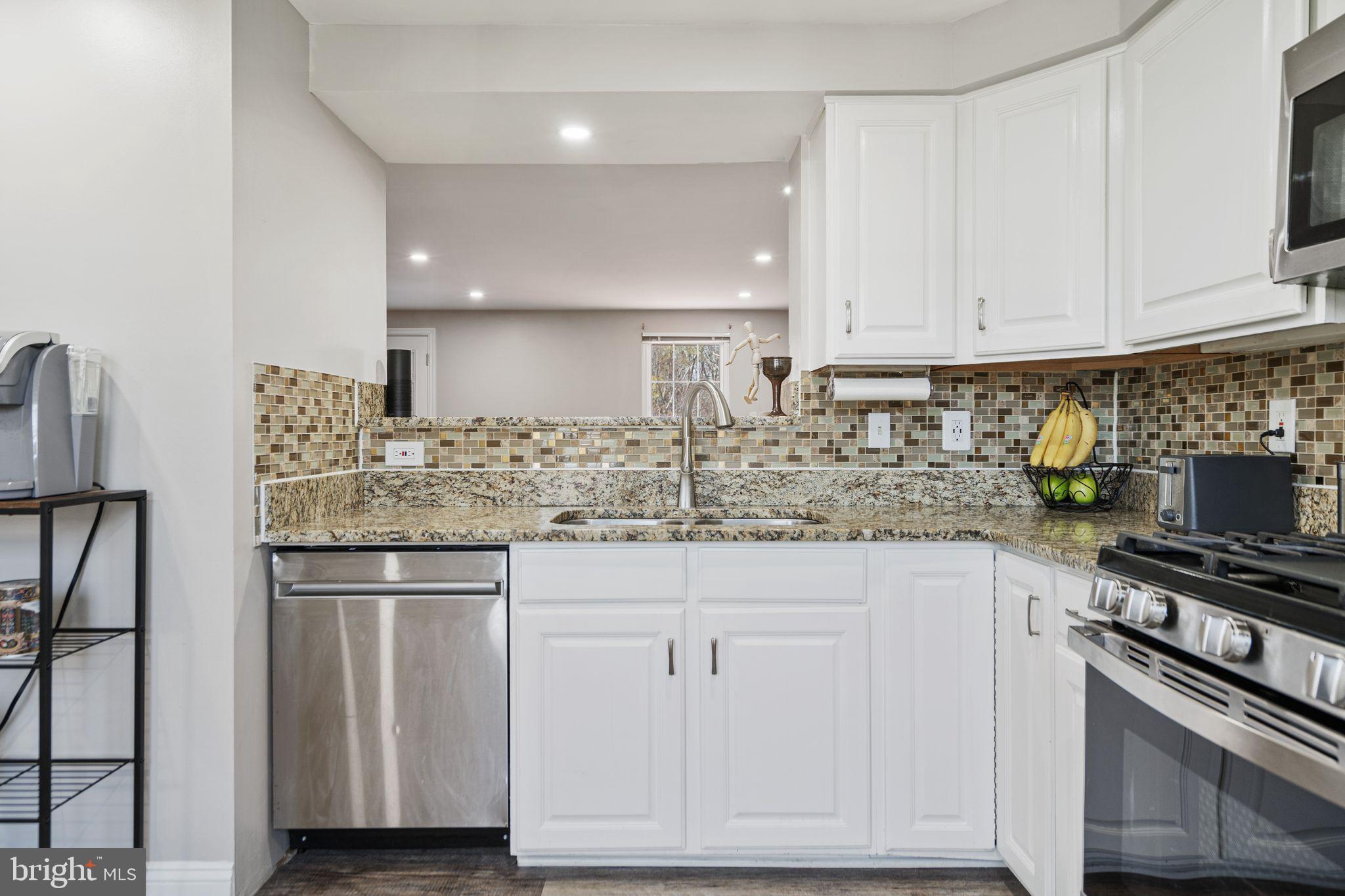 PRINCETON WOODS - Residential Lease