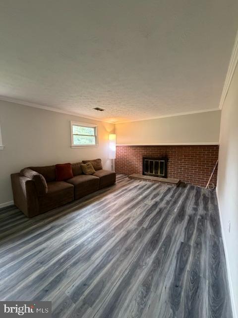 MILL CREEK TOWNE - Residential