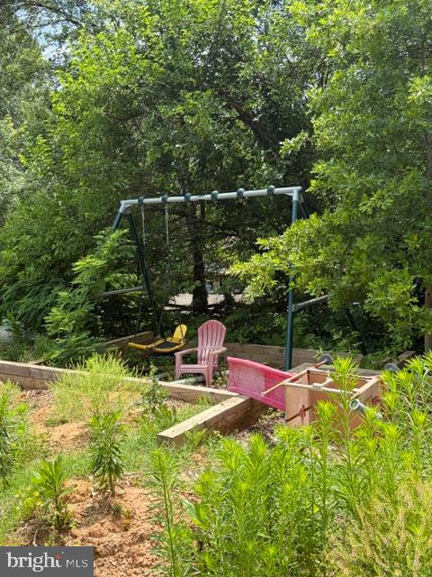 MILL CREEK TOWNE - Residential