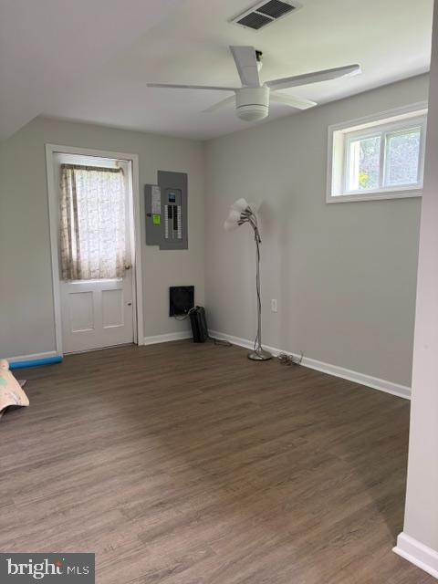 MILL CREEK TOWNE - Residential