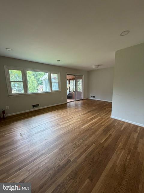MILL CREEK TOWNE - Residential