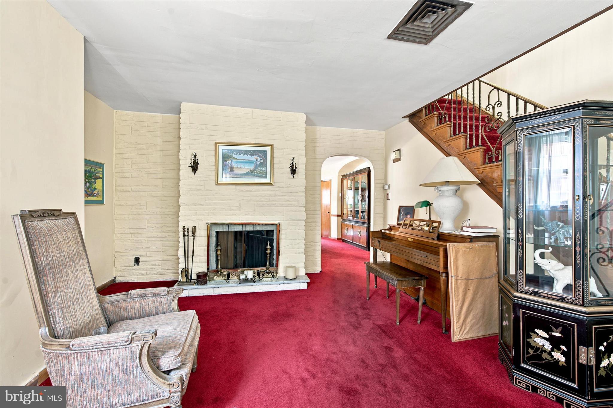 COBBS CREEK - Residential