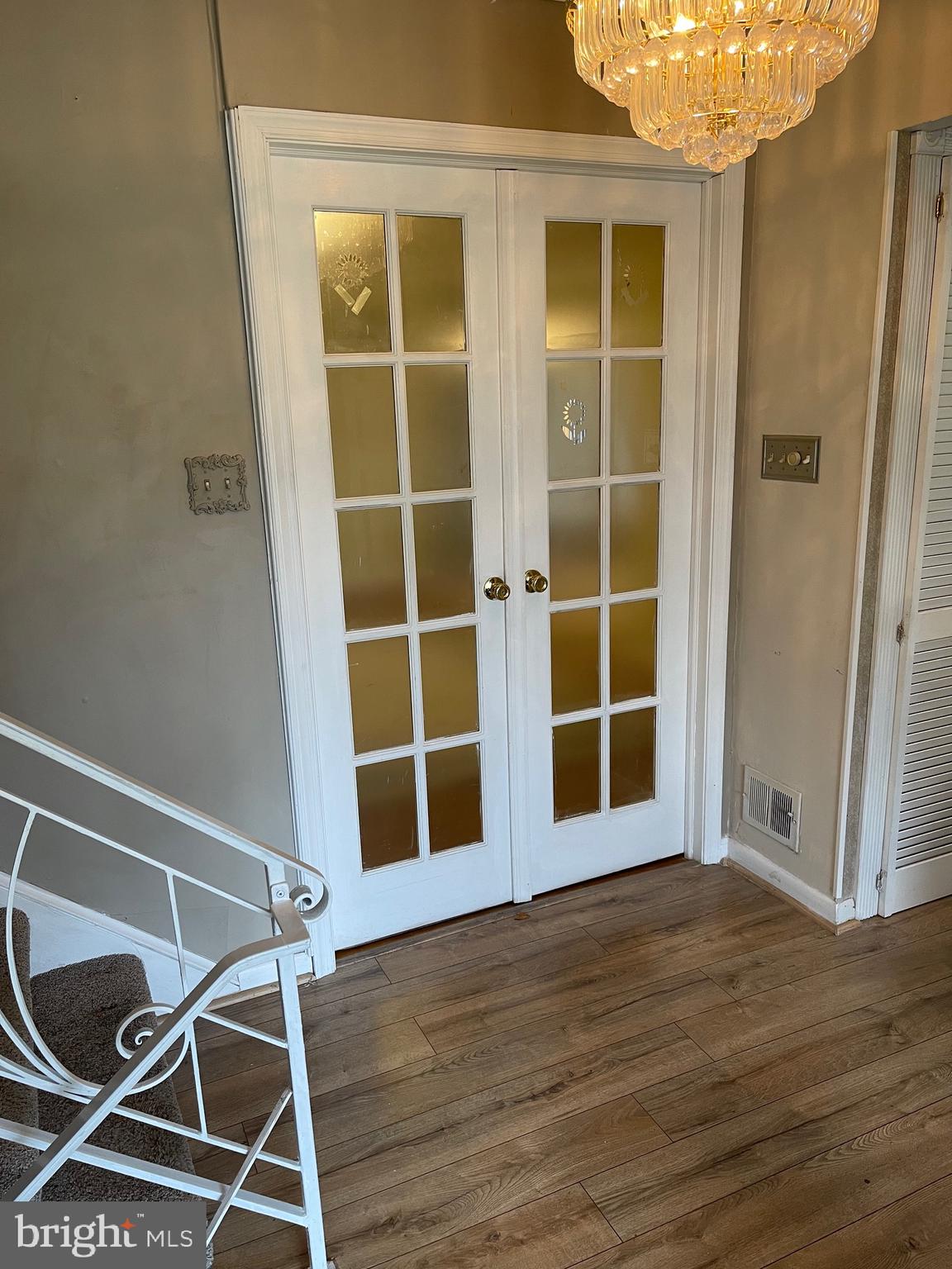 WALBROOKE MANOR - Residential