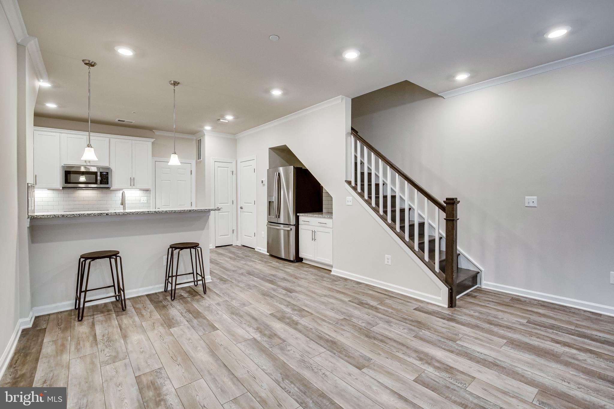 KINCORA - Residential Lease