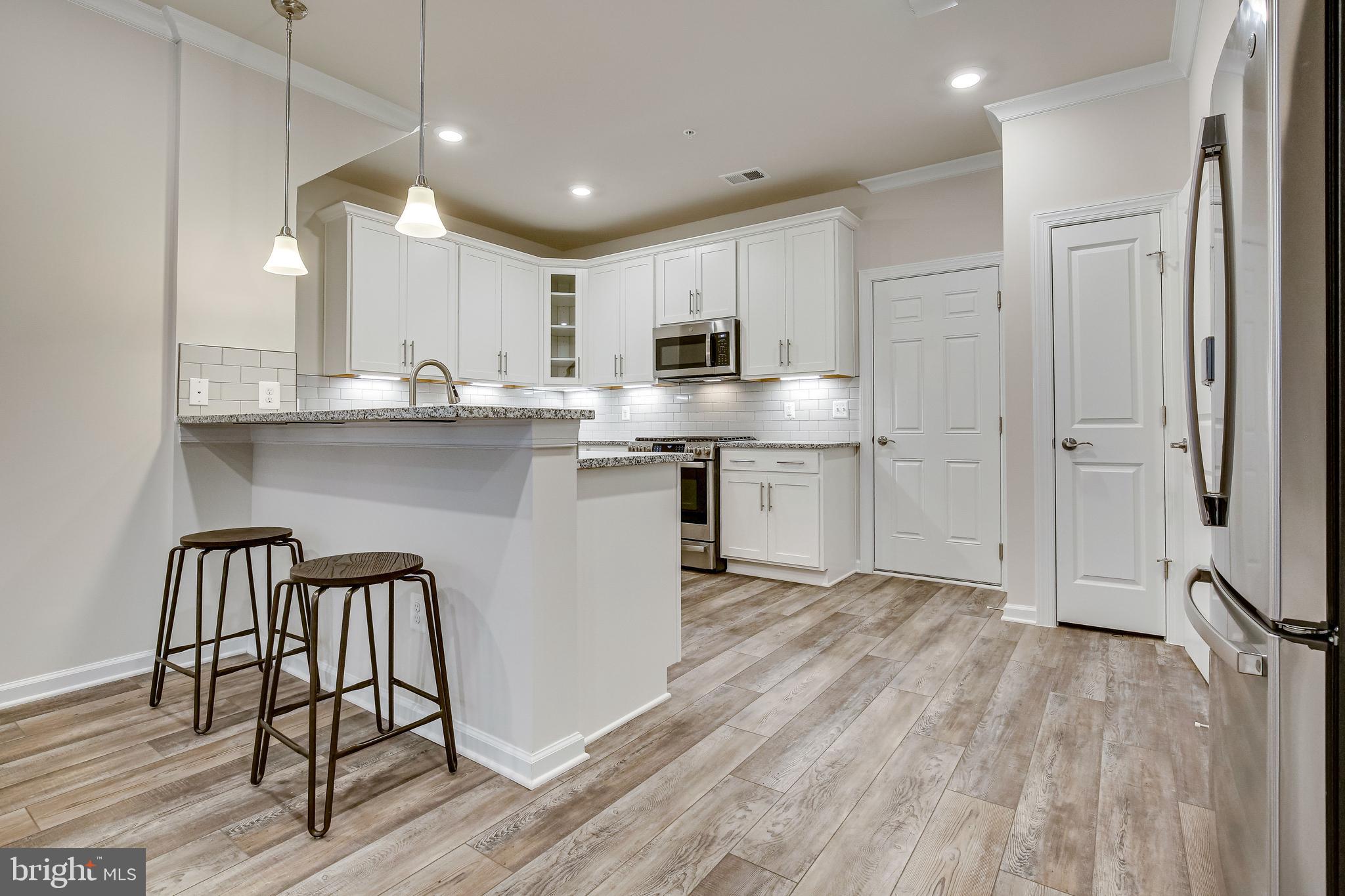 KINCORA - Residential Lease
