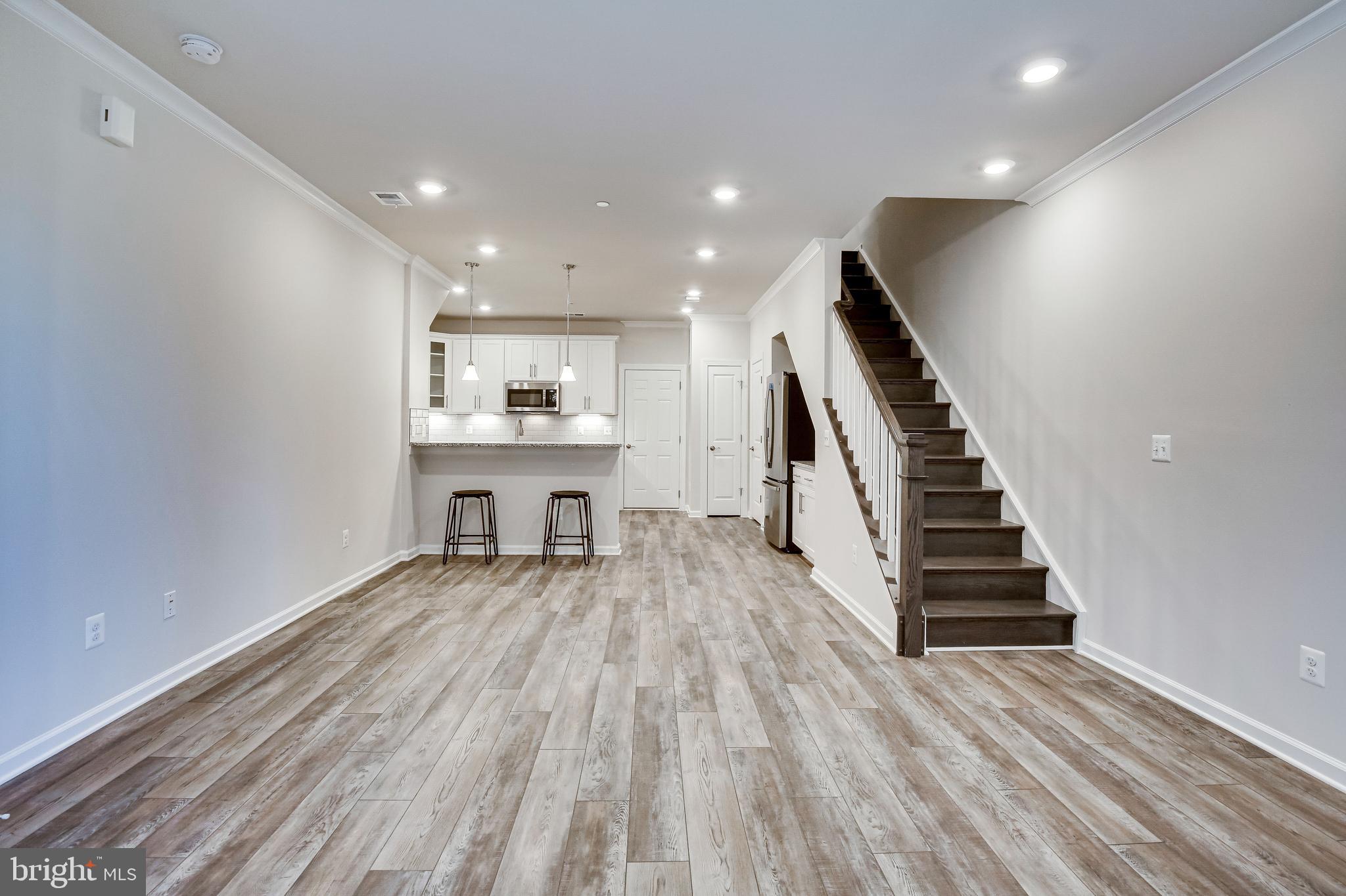 KINCORA - Residential Lease