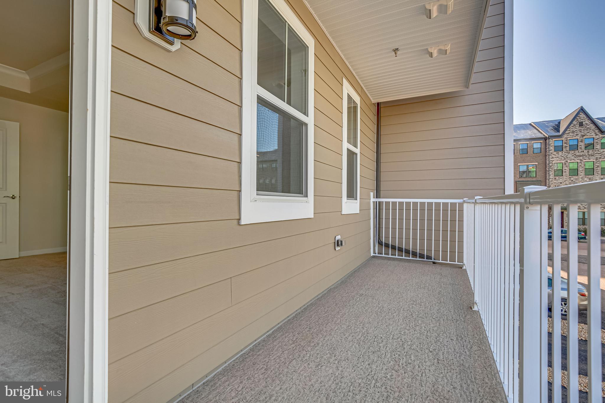 KINCORA - Residential Lease