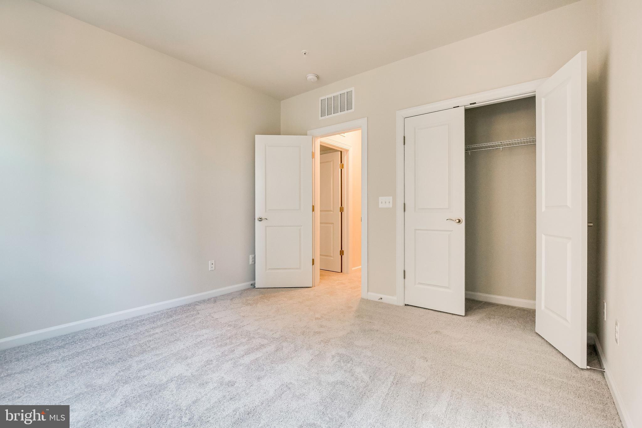 KINCORA - Residential Lease