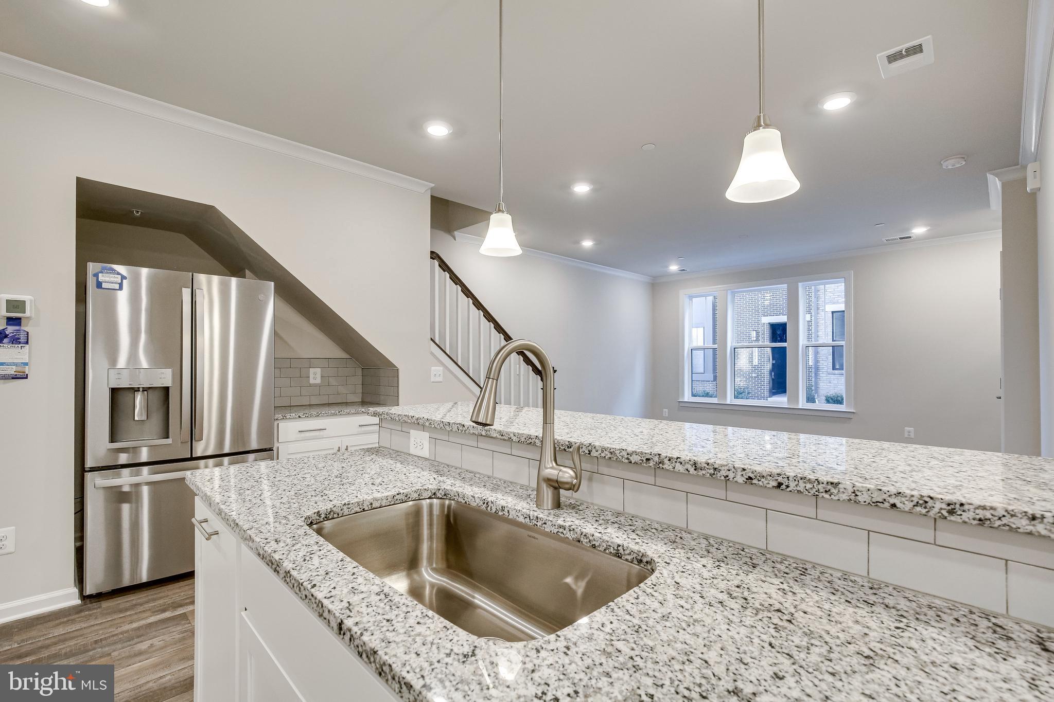 KINCORA - Residential Lease