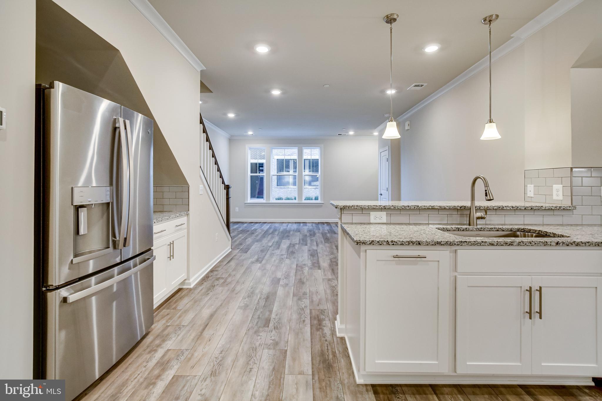 KINCORA - Residential Lease