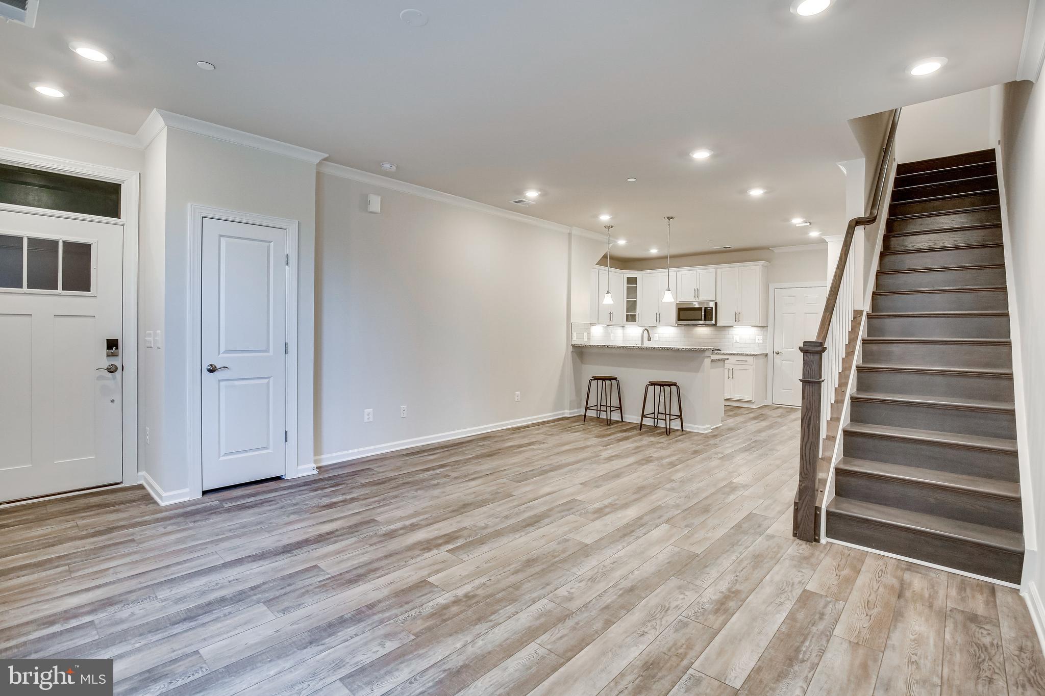 KINCORA - Residential Lease