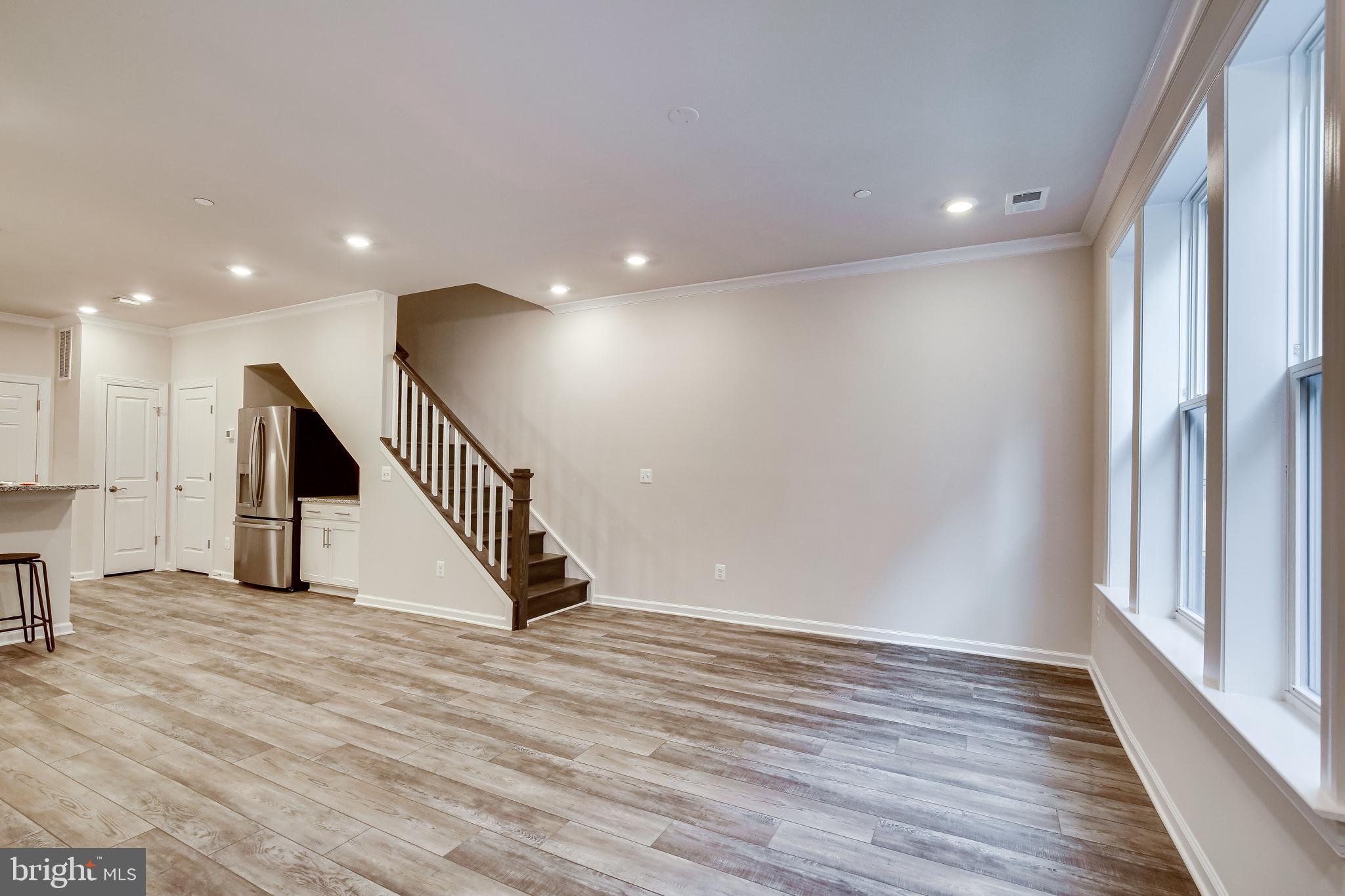 KINCORA - Residential Lease