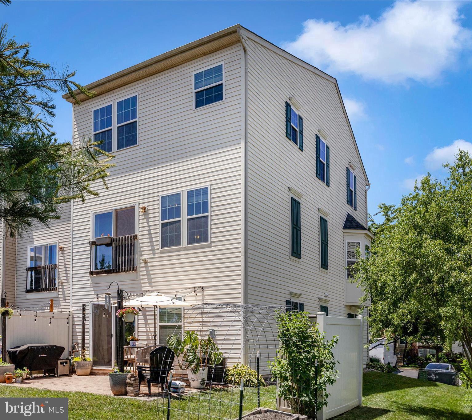 TUSCARORA CREEK - Residential