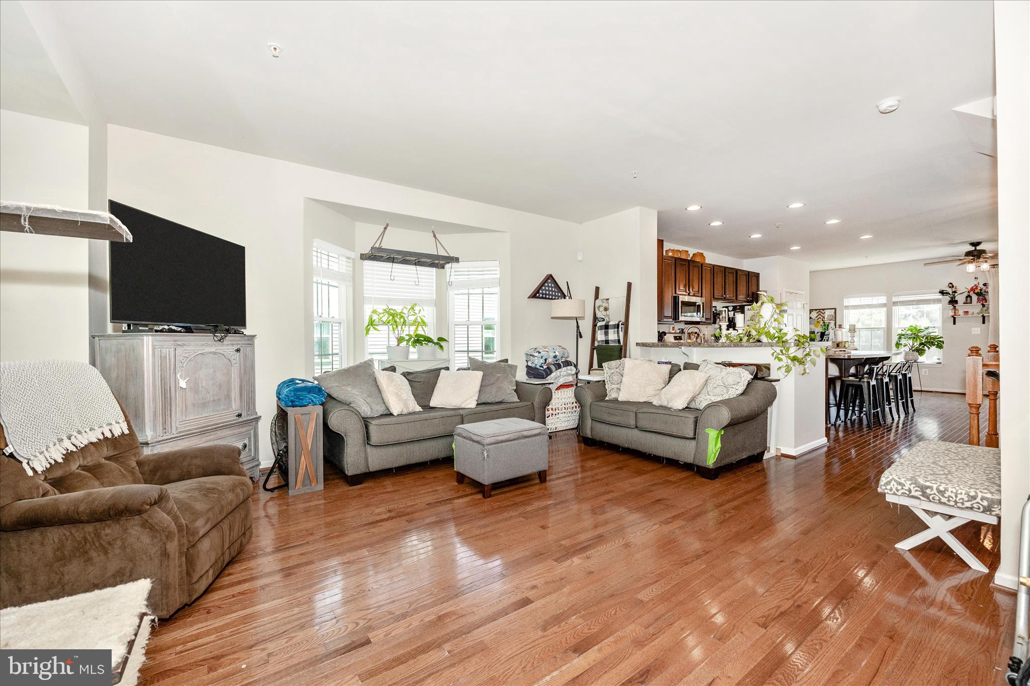 TUSCARORA CREEK - Residential