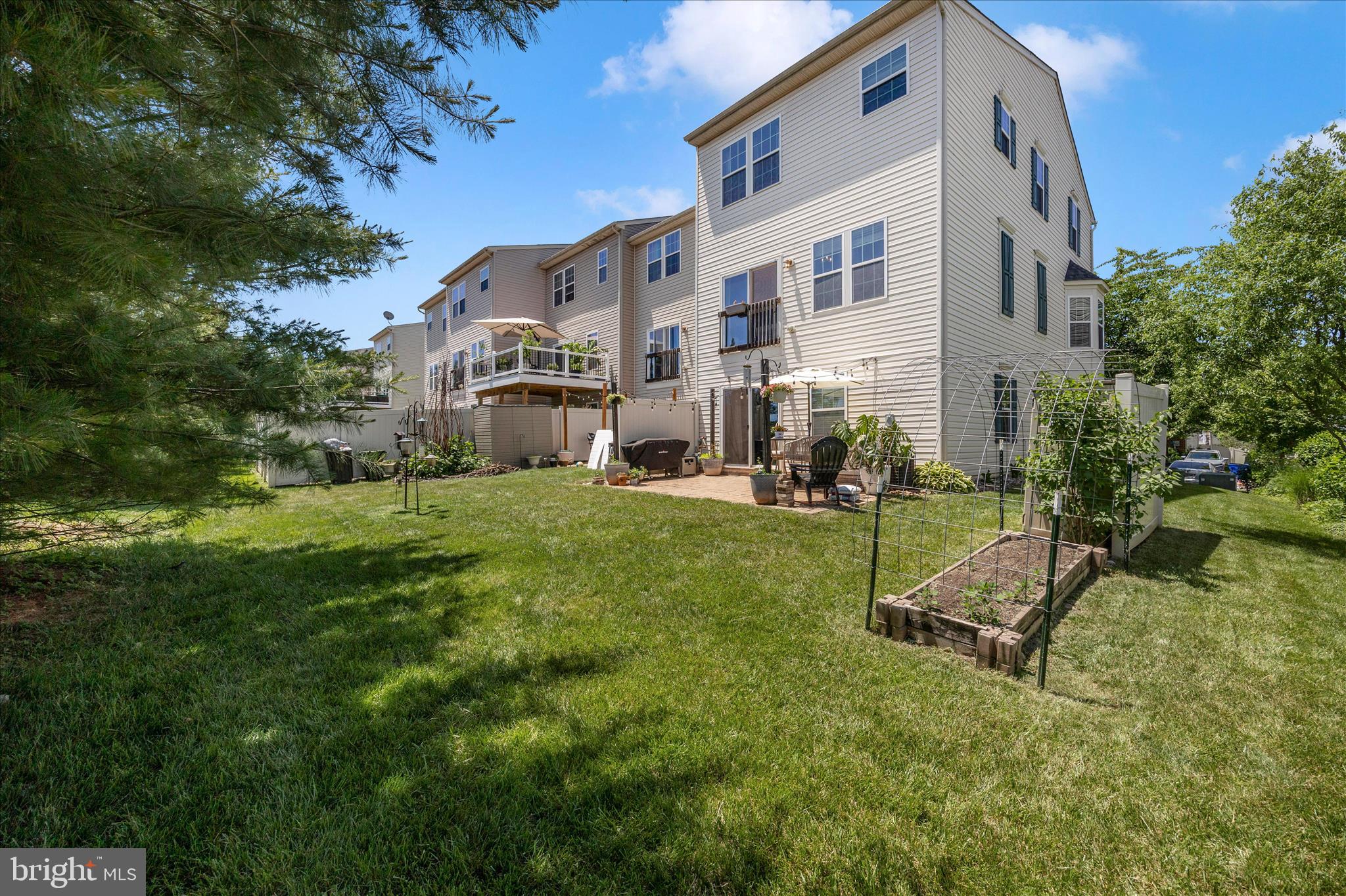 TUSCARORA CREEK - Residential