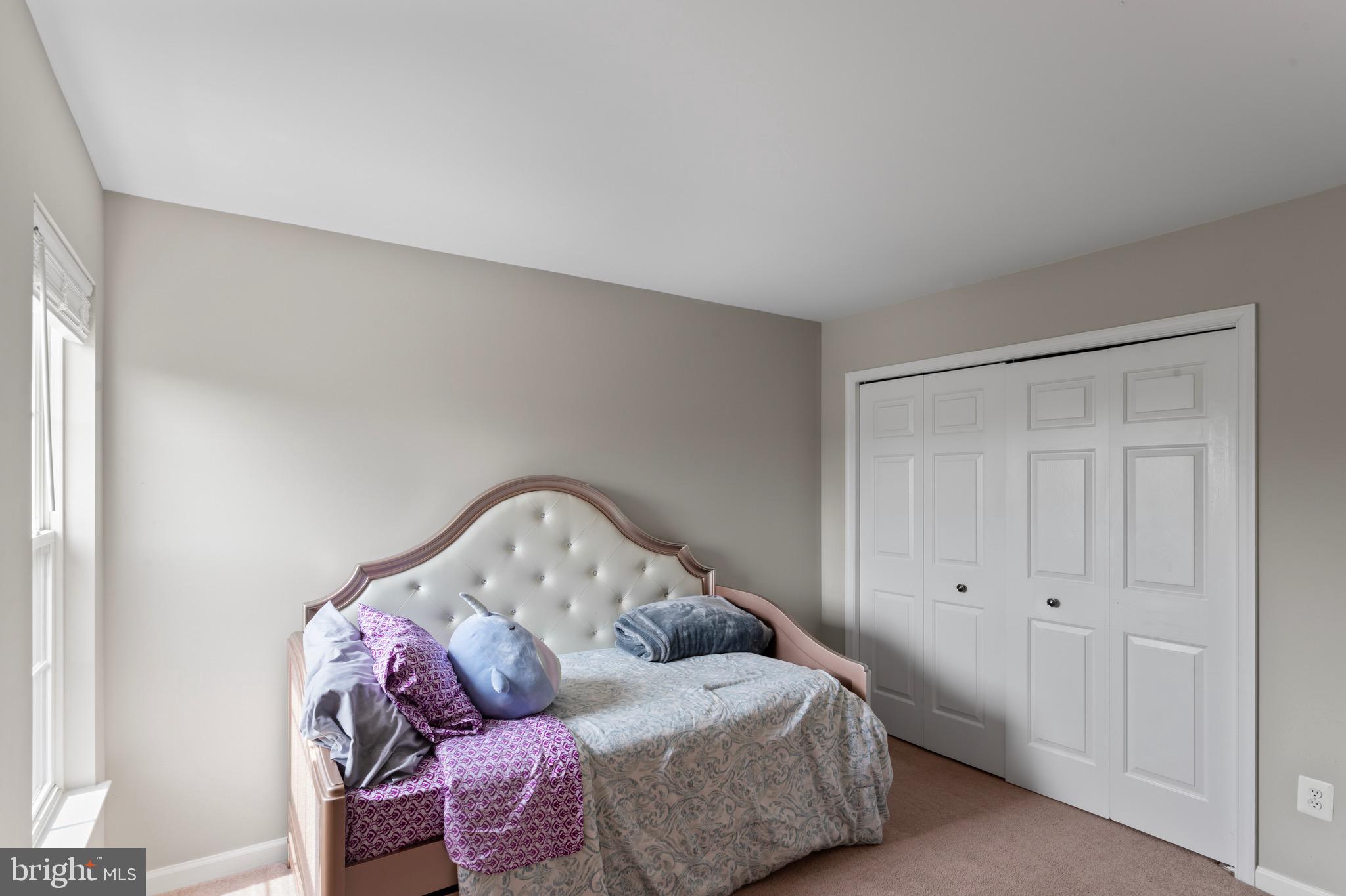 KINGSRIDGE ESTATES - Residential