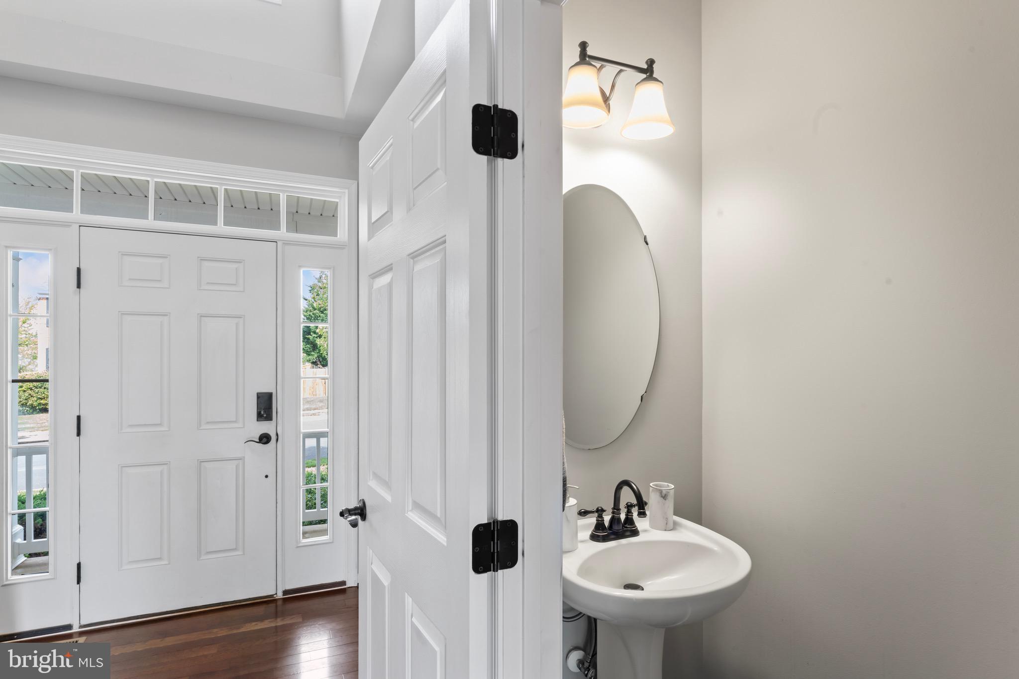 KINGSRIDGE ESTATES - Residential