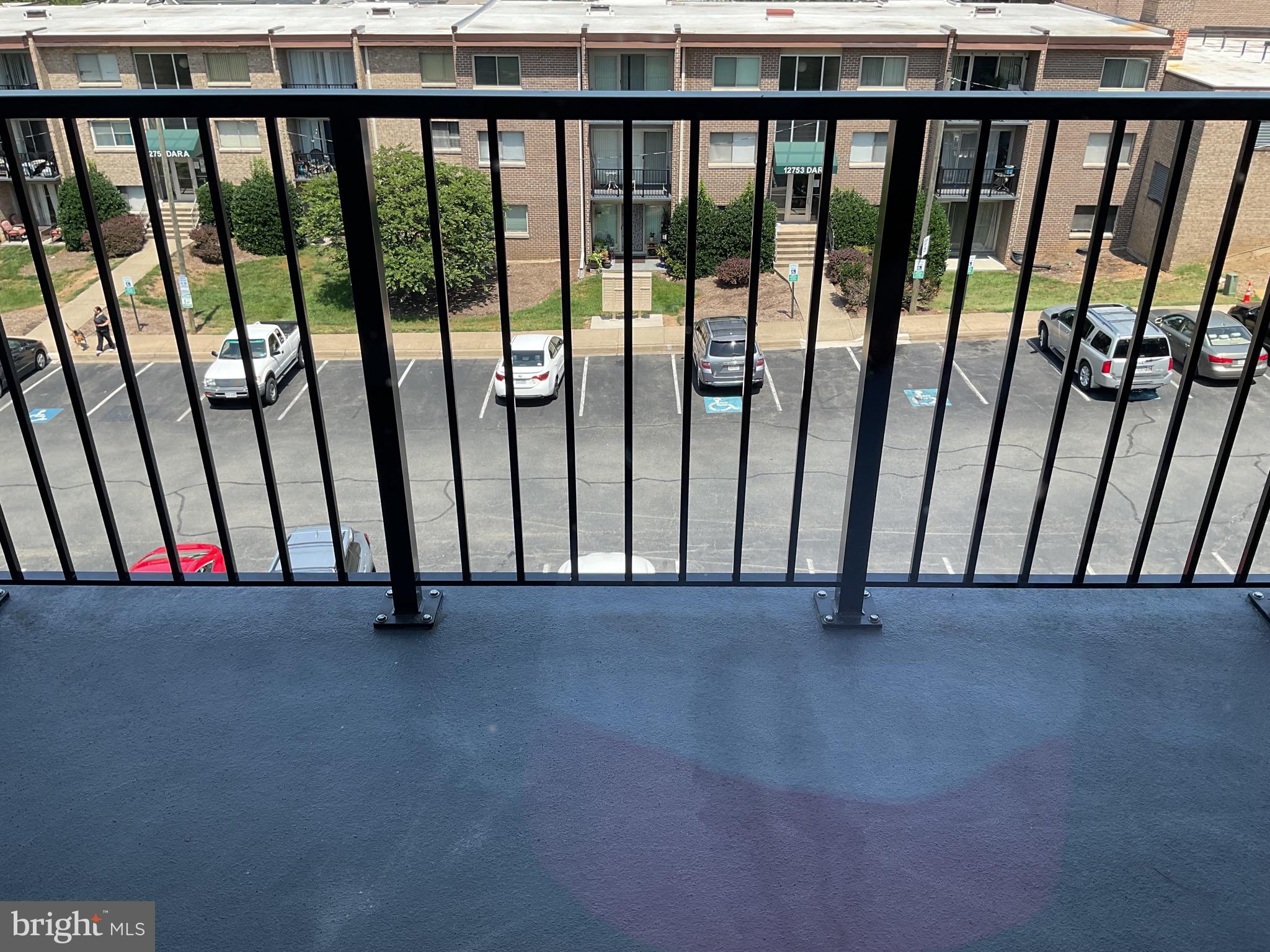 OCCOQUAN RIDGE CONDO - Residential
