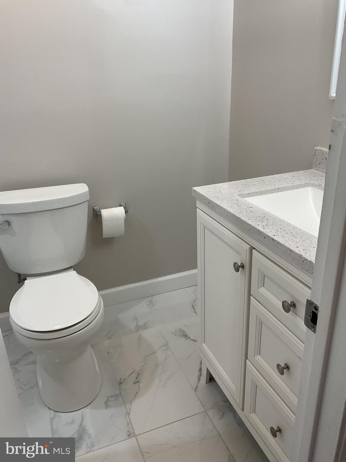 OCCOQUAN RIDGE CONDO - Residential