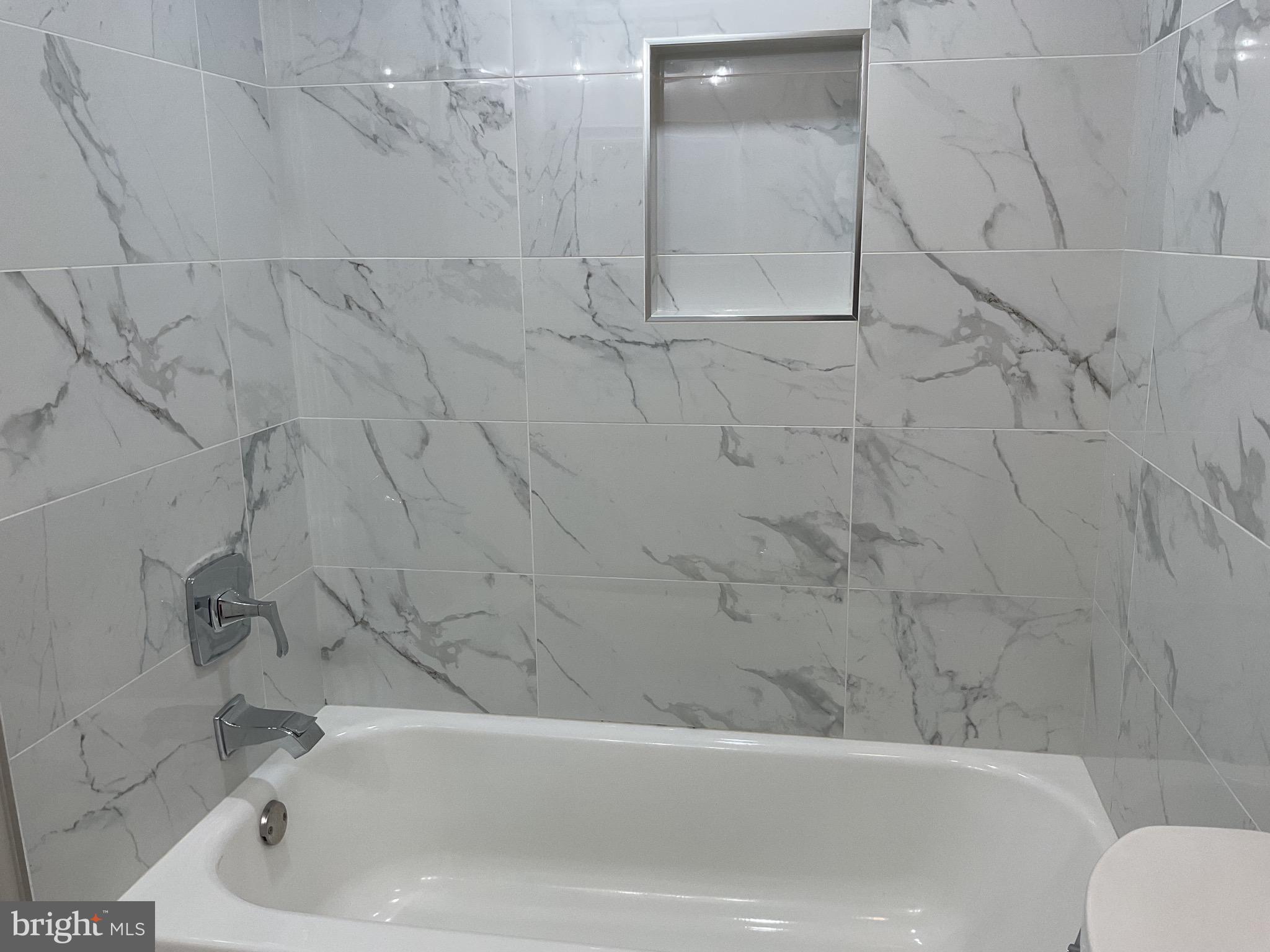 OCCOQUAN RIDGE CONDO - Residential