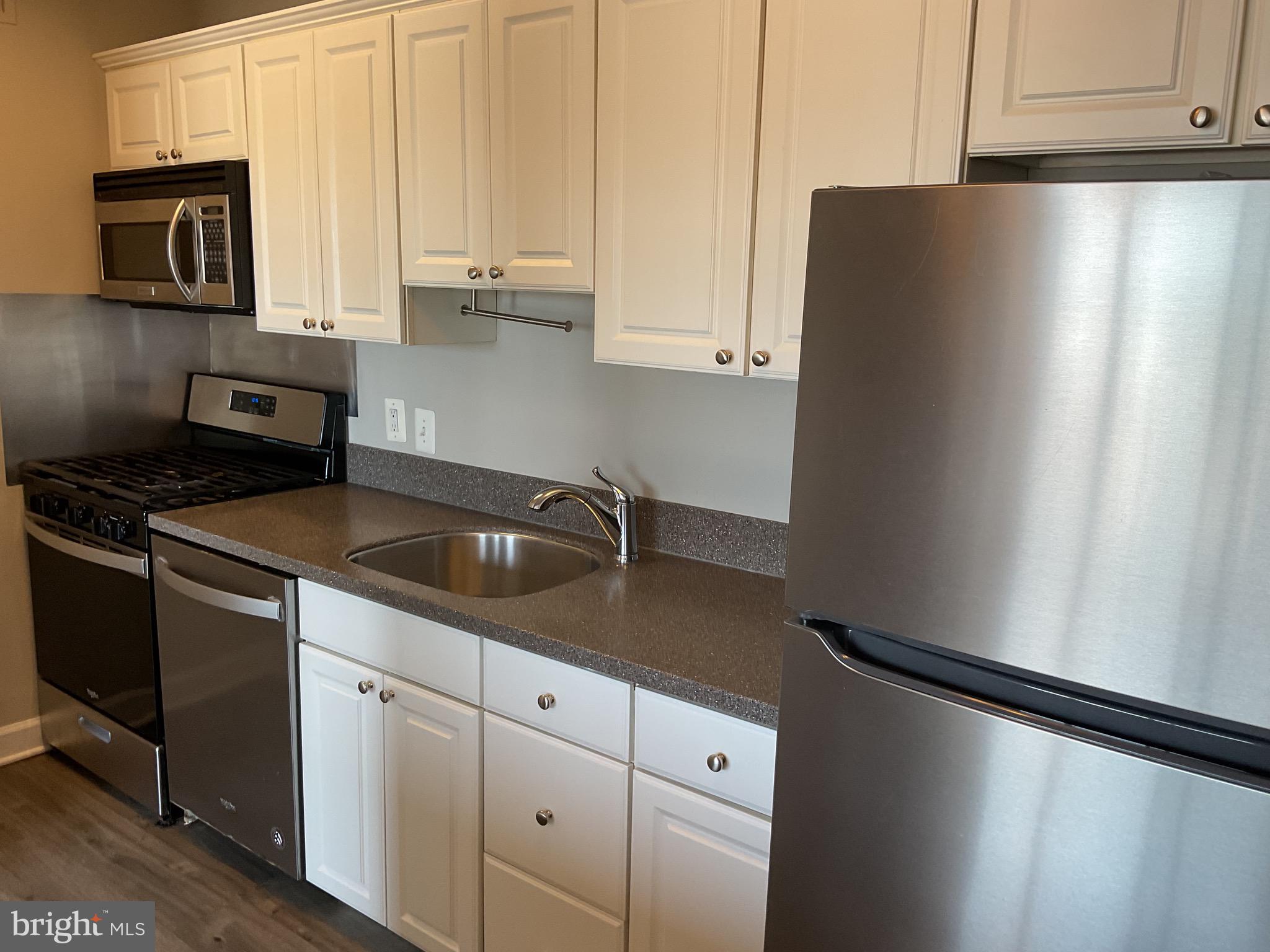 OCCOQUAN RIDGE CONDO - Residential
