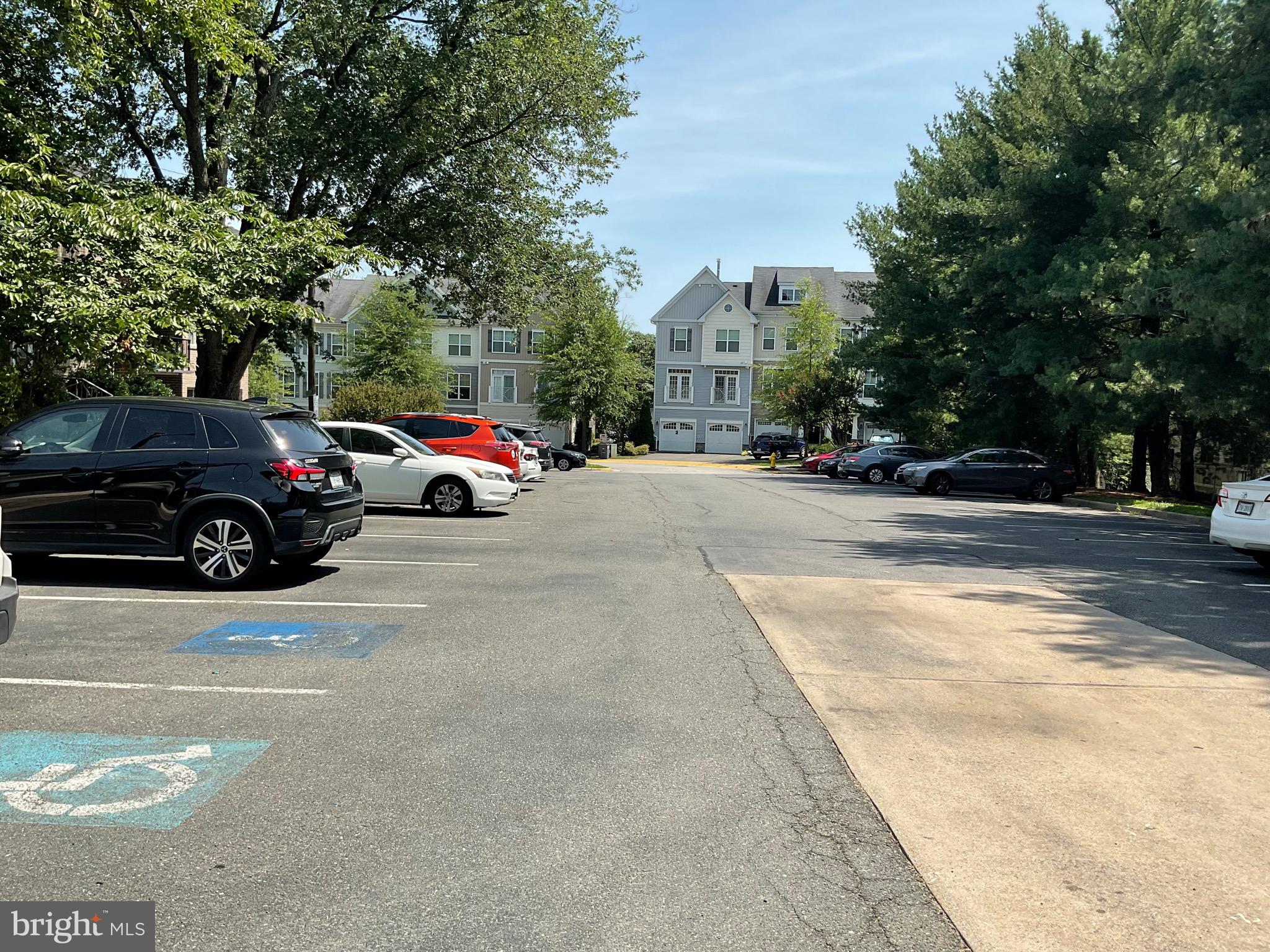OCCOQUAN RIDGE CONDO - Residential