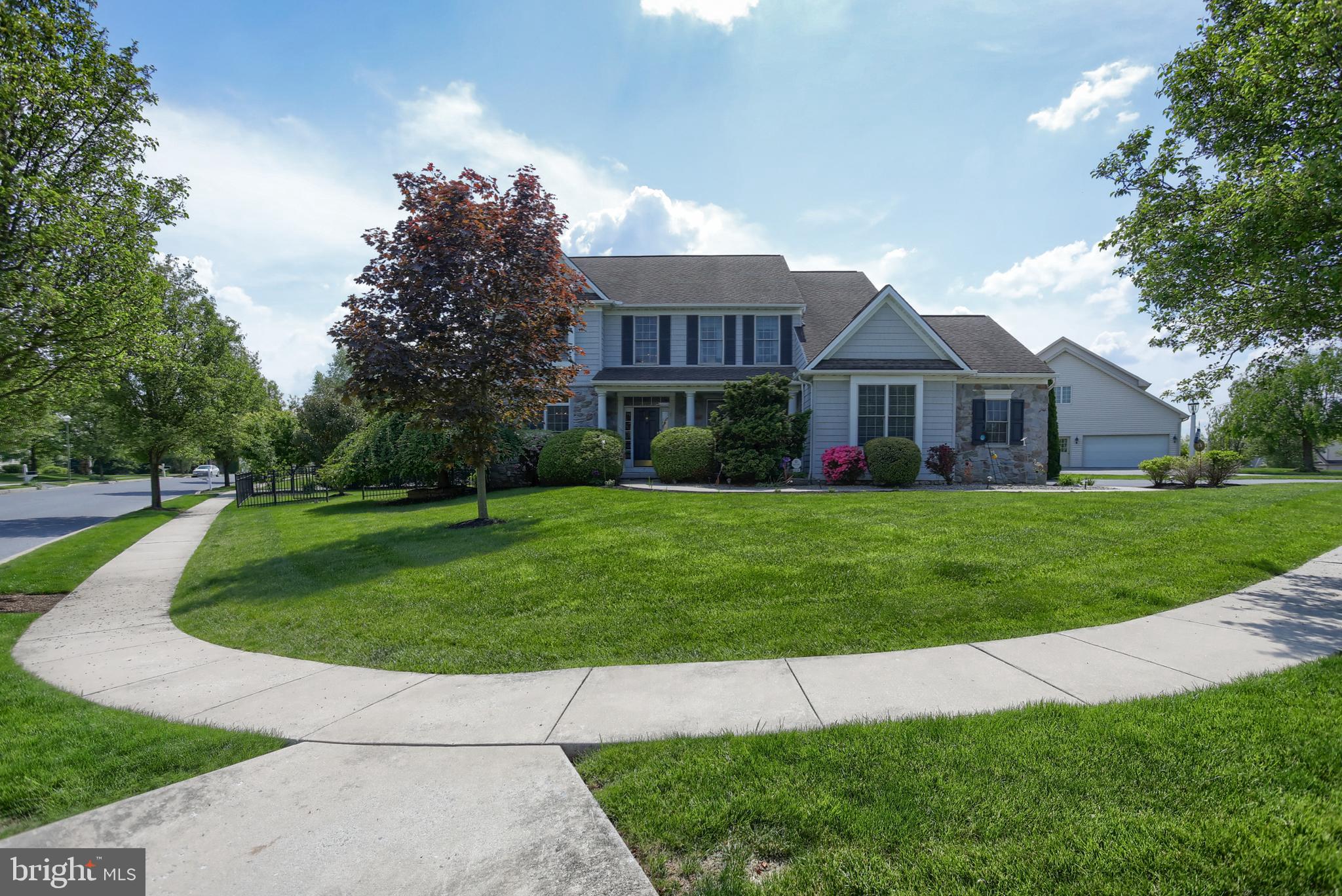 STONE CREEK - Residential