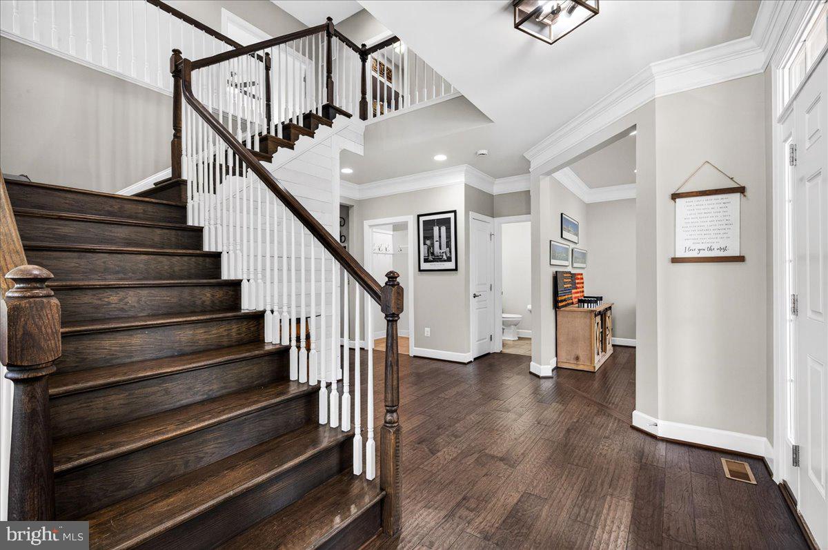 RESERVOIR RIDGE - Residential
