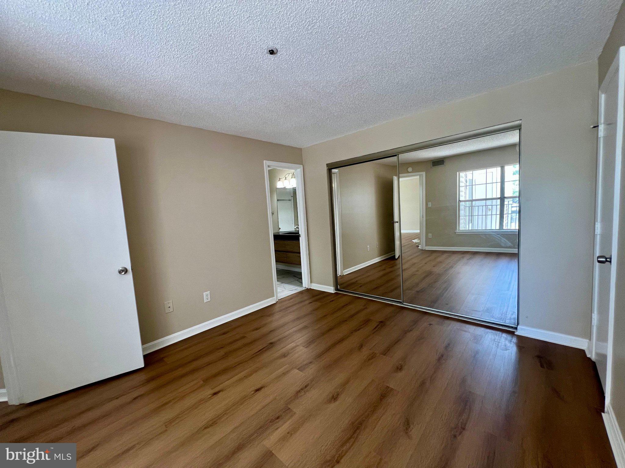 VISTAS AT LAUREL LAKES - Residential