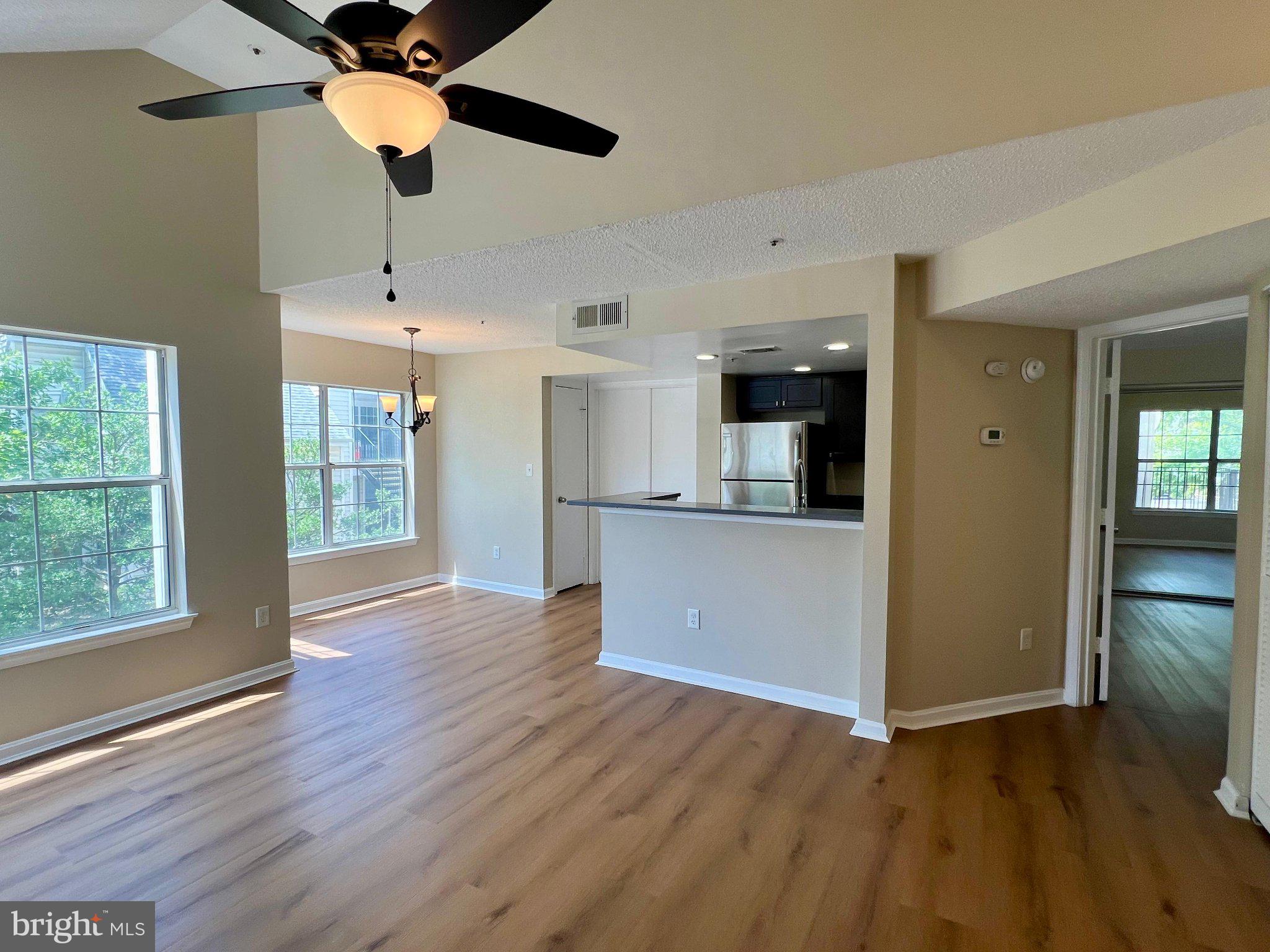 VISTAS AT LAUREL LAKES - Residential