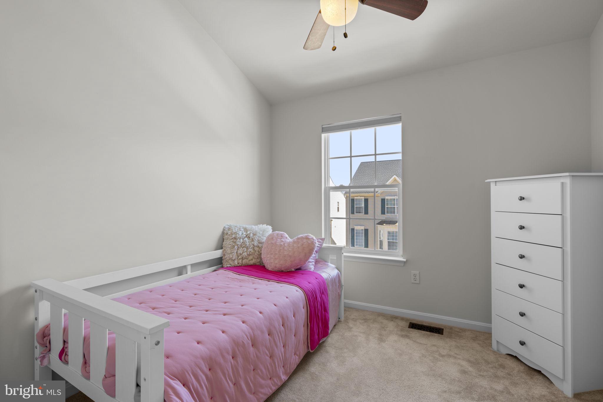 PINEY ORCHARD - Residential