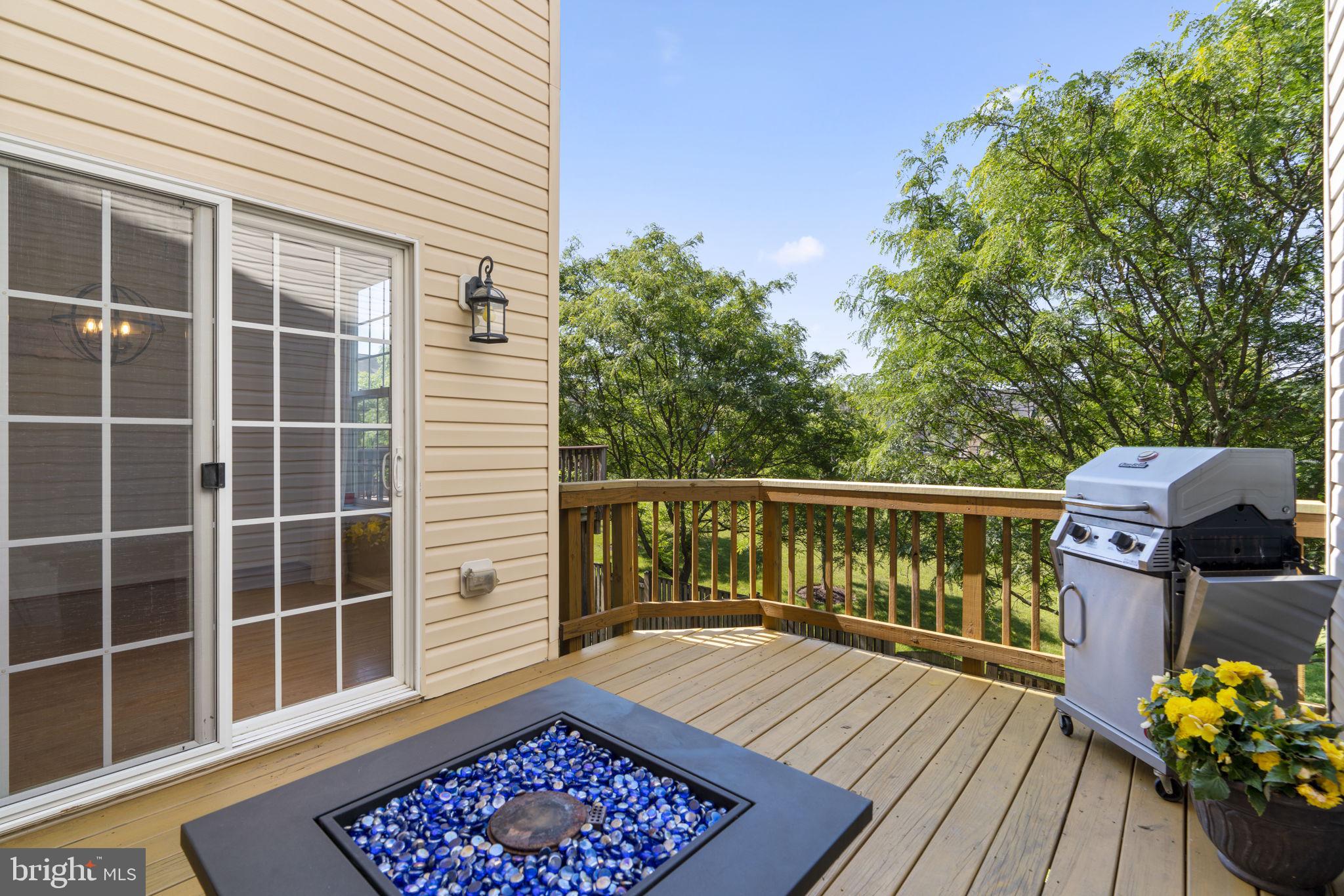 PINEY ORCHARD - Residential