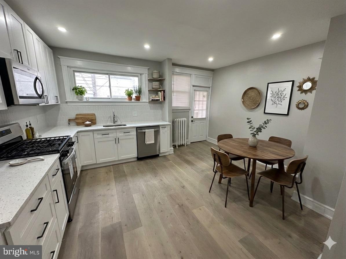 WEST OAK LANE - Residential