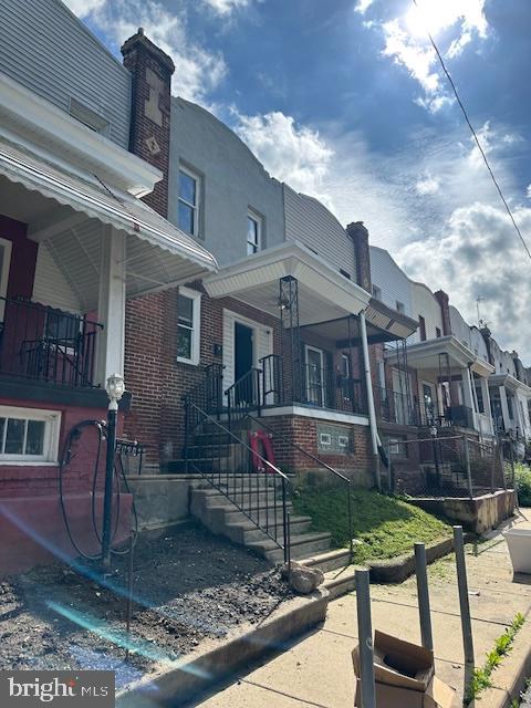 WEST OAK LANE - Residential
