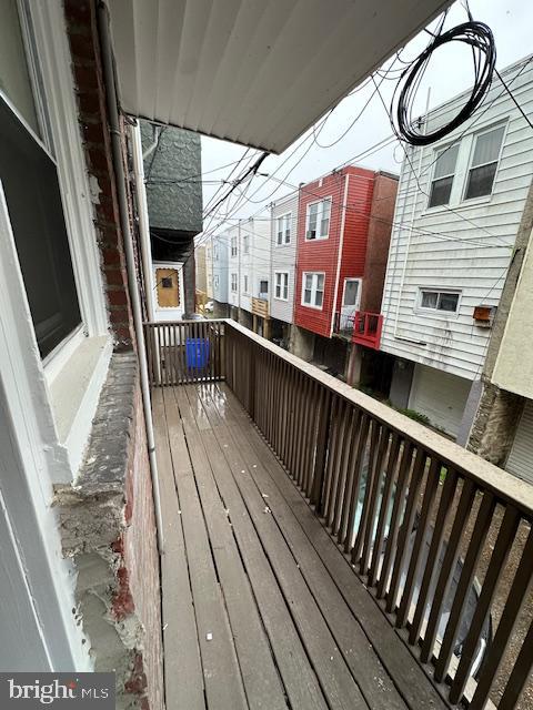 WEST OAK LANE - Residential