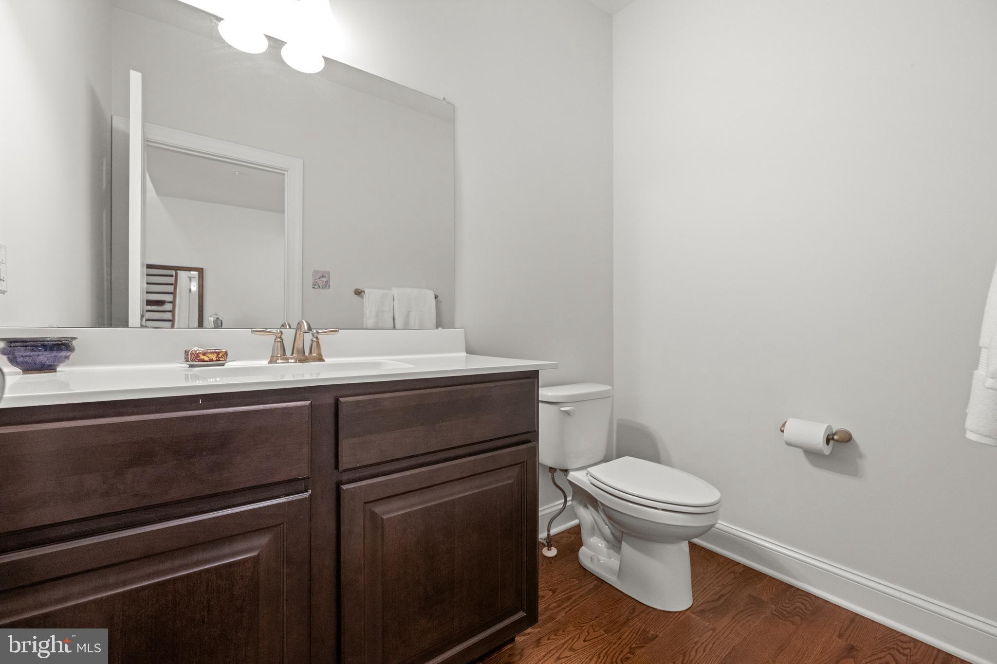BROOKFIELD - Residential