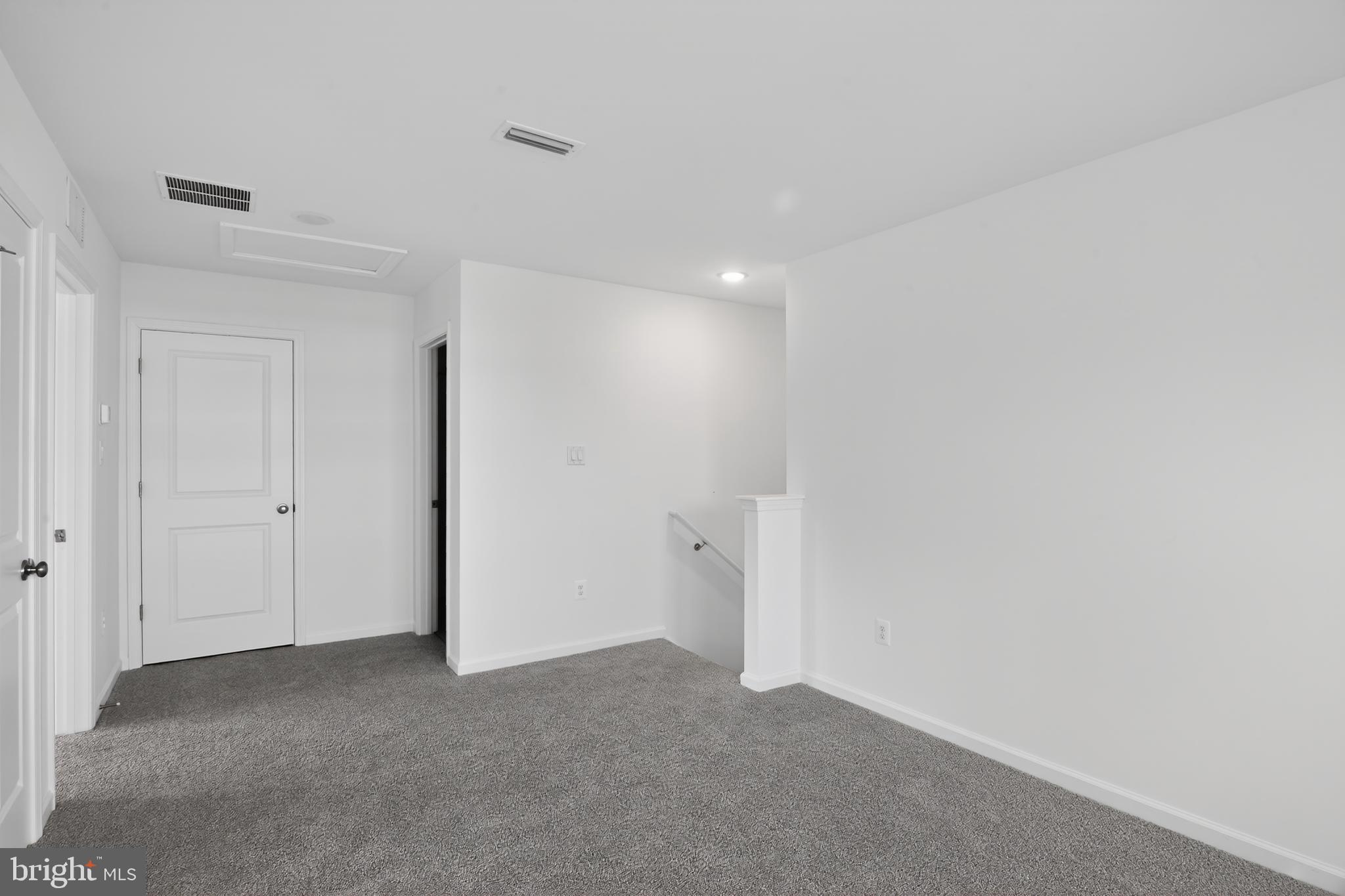 ADMIRAL'S LANDING - Residential