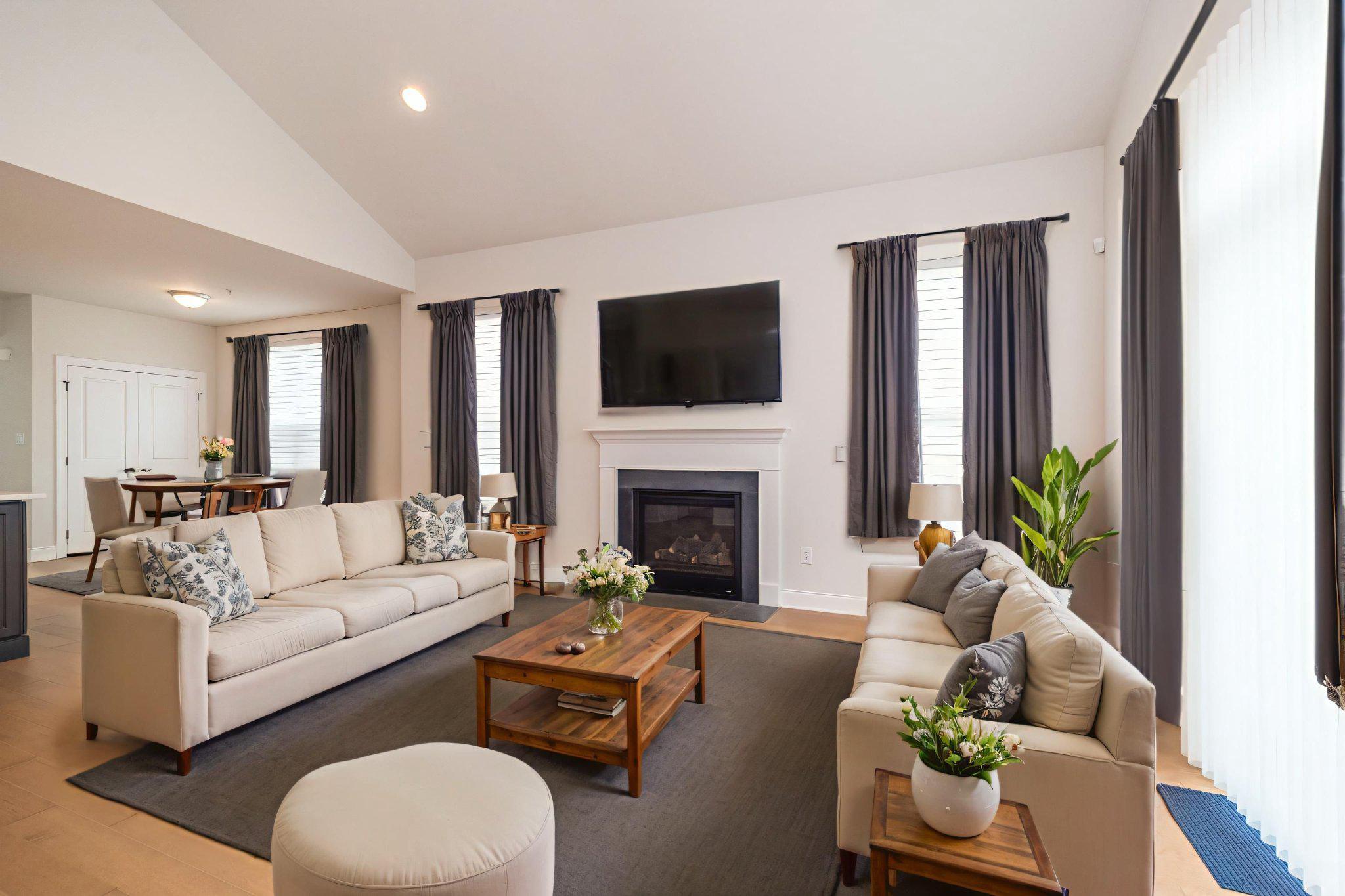 REGENCY AT YARDLEY - Residential