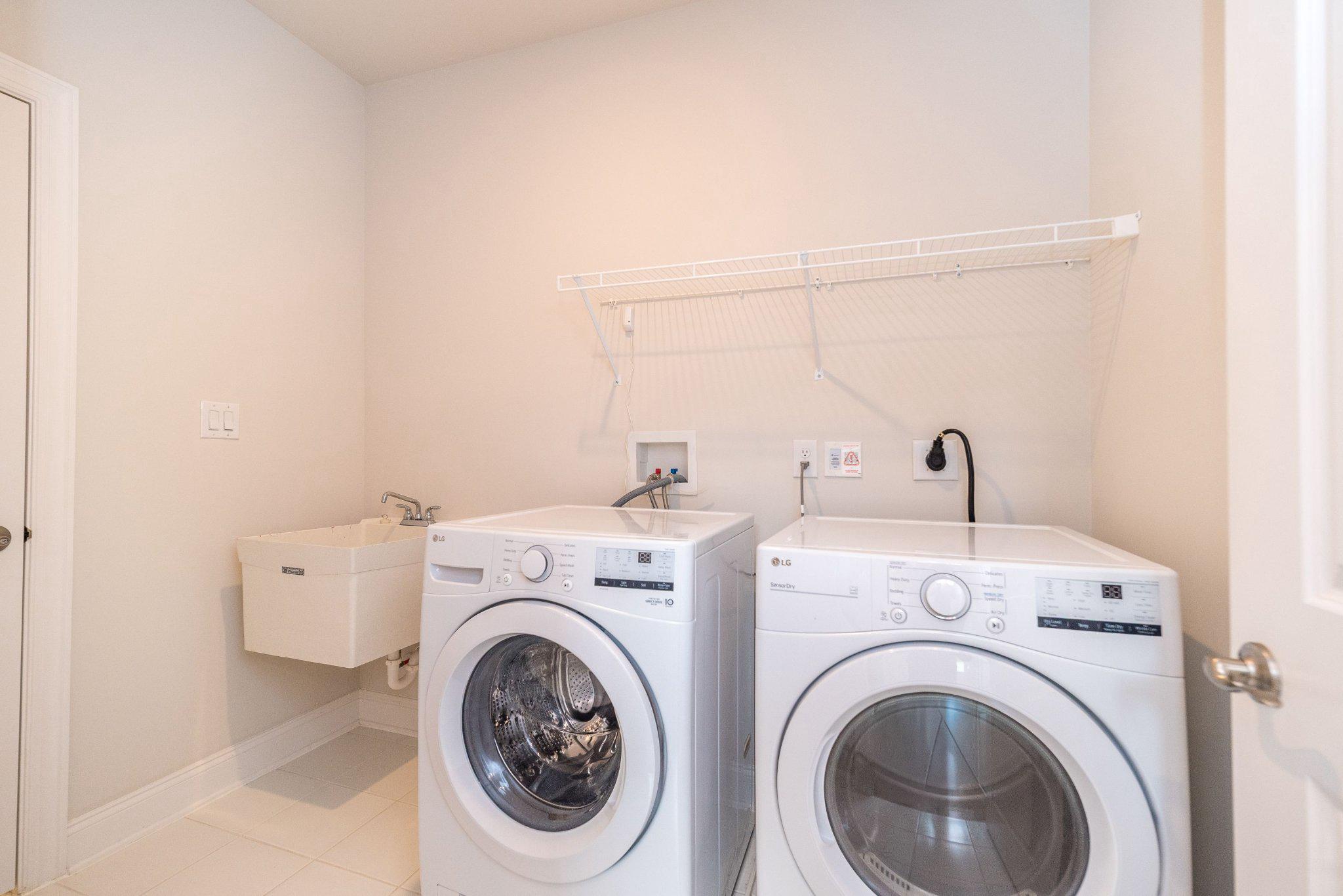 REGENCY AT YARDLEY - Residential