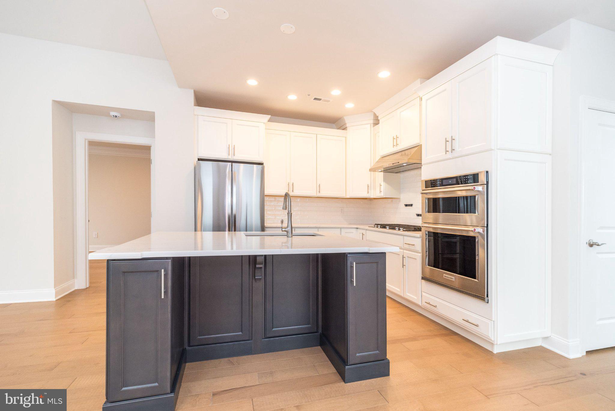 REGENCY AT YARDLEY - Residential