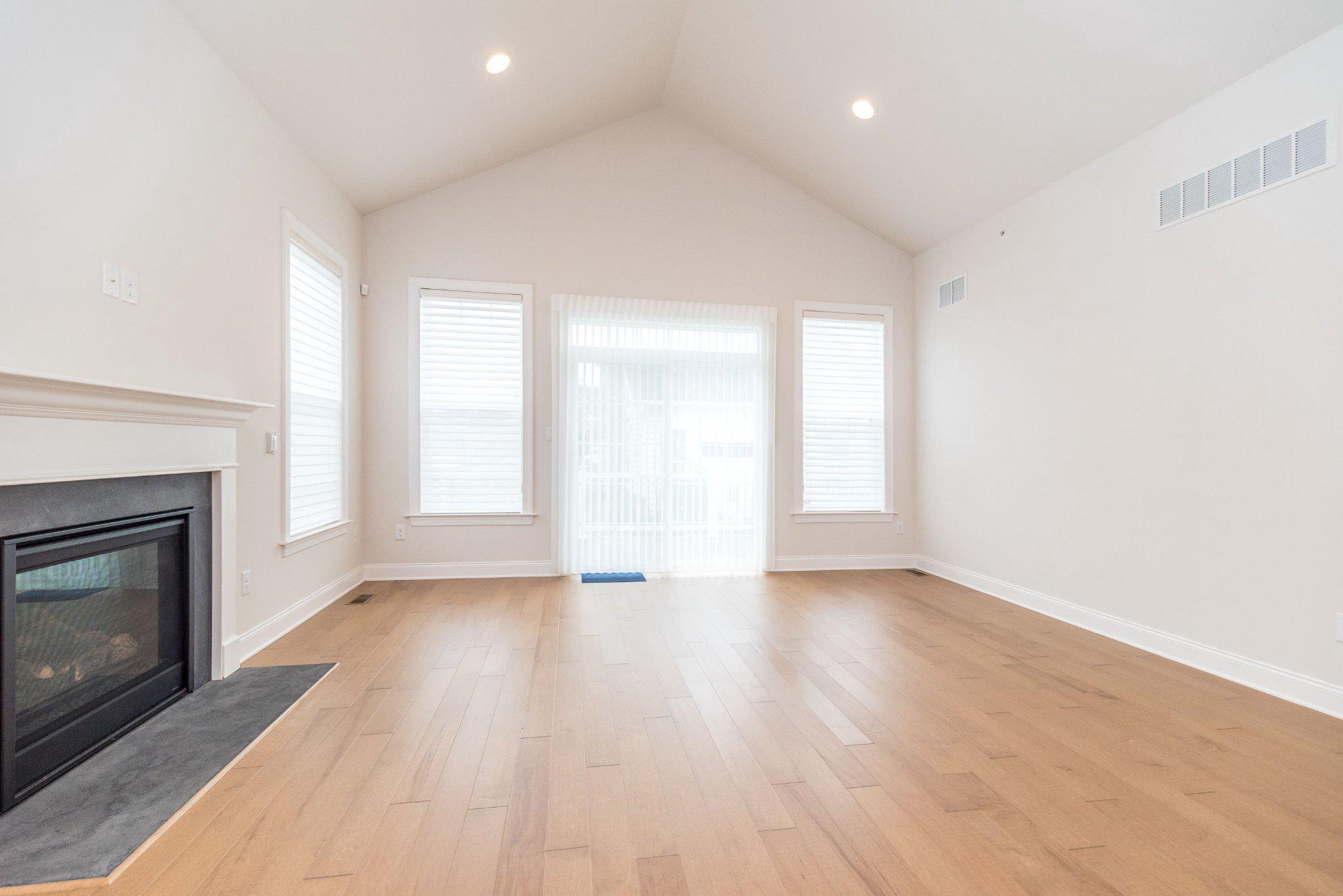 REGENCY AT YARDLEY - Residential