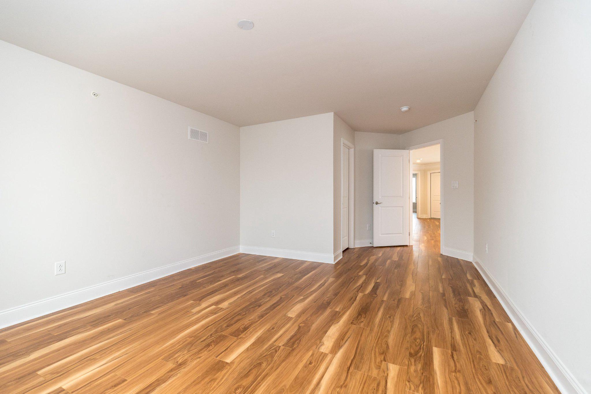 REGENCY AT YARDLEY - Residential
