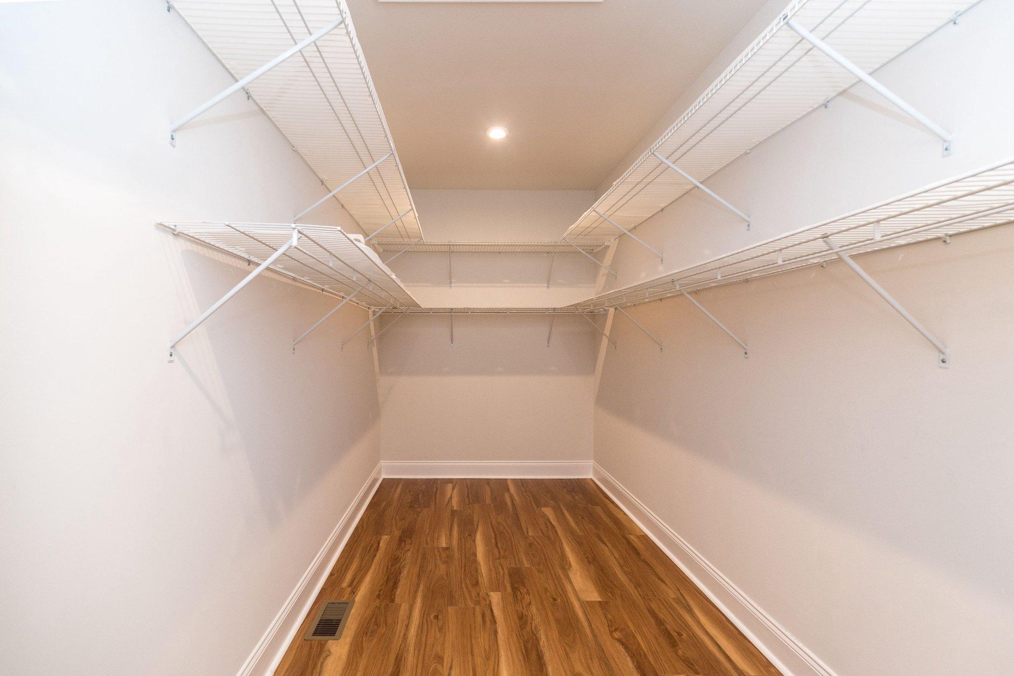 REGENCY AT YARDLEY - Residential
