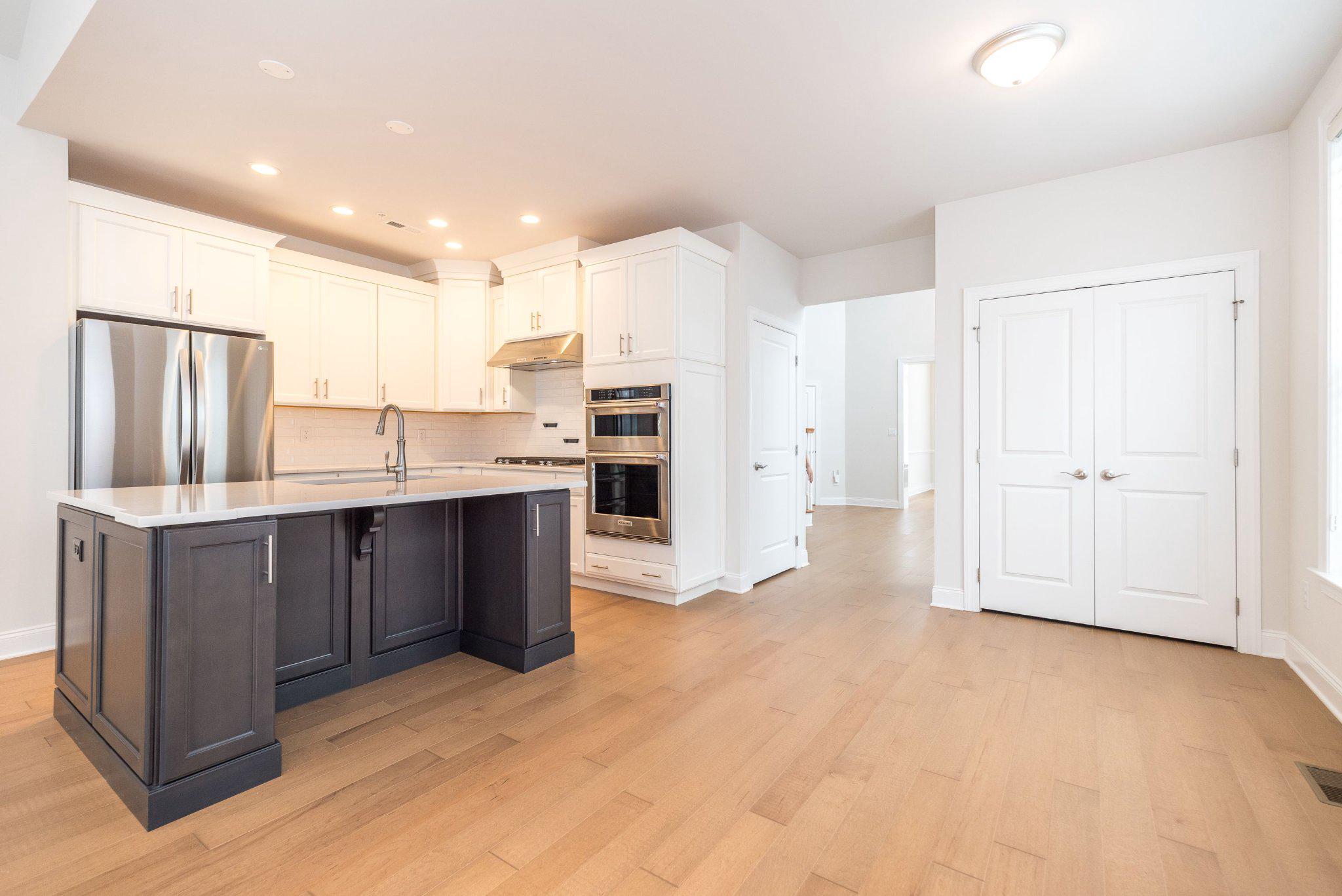 REGENCY AT YARDLEY - Residential